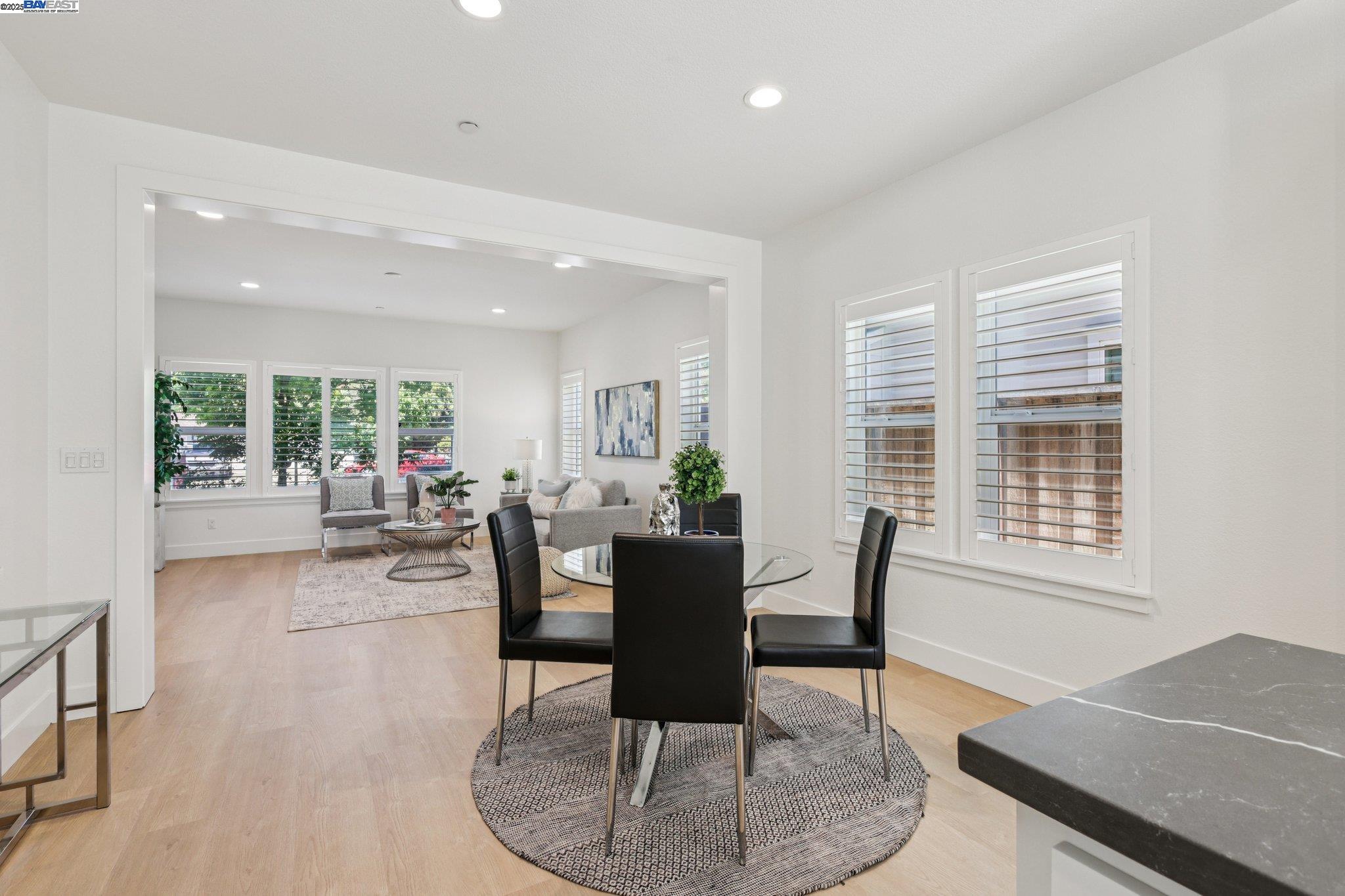 Detail Gallery Image 13 of 38 For 2145 Linden St, Livermore,  CA 94551 - 4 Beds | 3 Baths