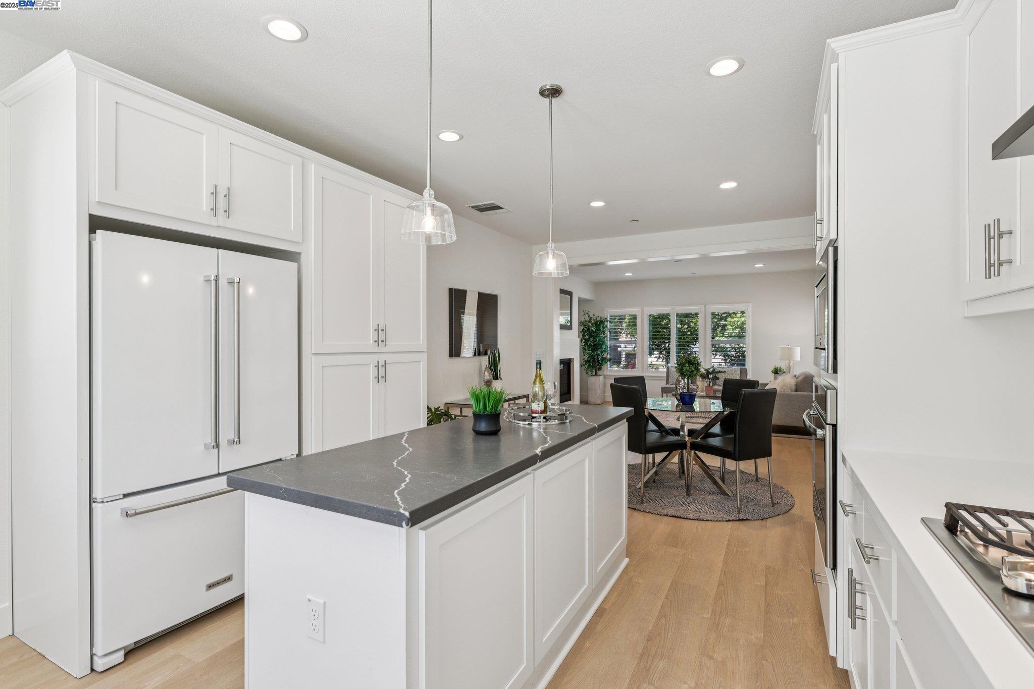 Detail Gallery Image 18 of 38 For 2145 Linden St, Livermore,  CA 94551 - 4 Beds | 3 Baths