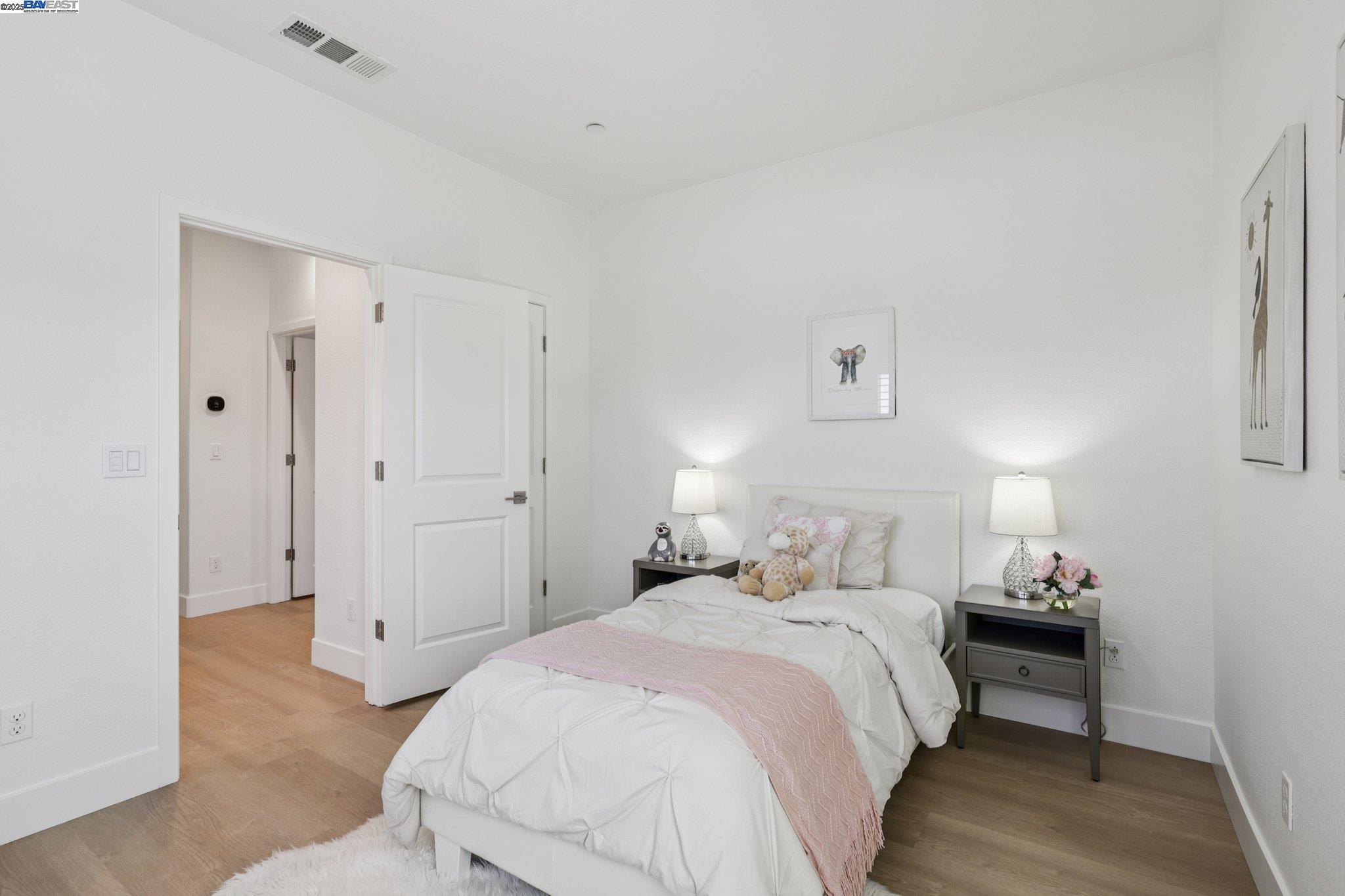 Detail Gallery Image 23 of 38 For 2145 Linden St, Livermore,  CA 94551 - 4 Beds | 3 Baths