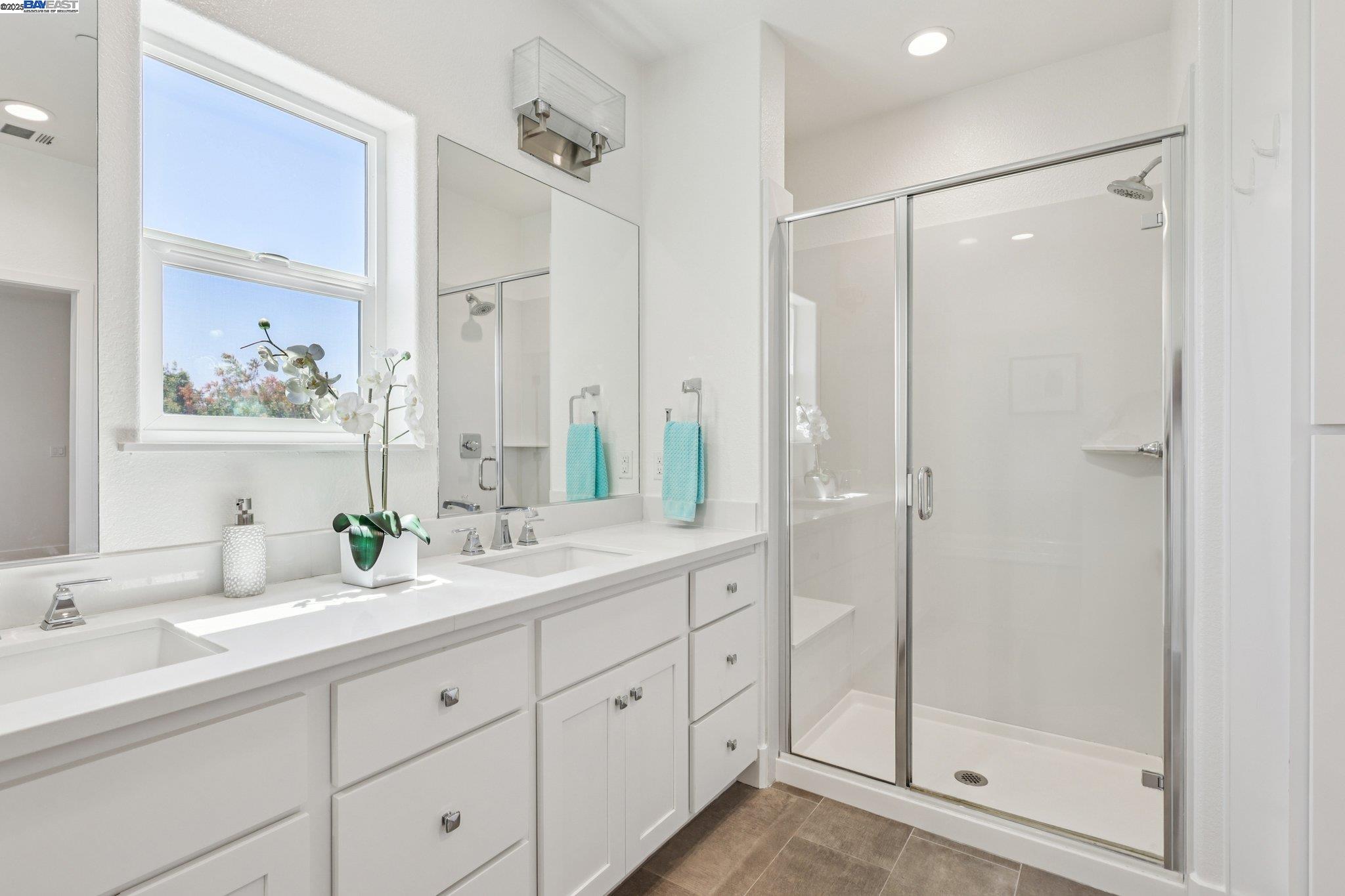 Detail Gallery Image 30 of 38 For 2145 Linden St, Livermore,  CA 94551 - 4 Beds | 3 Baths