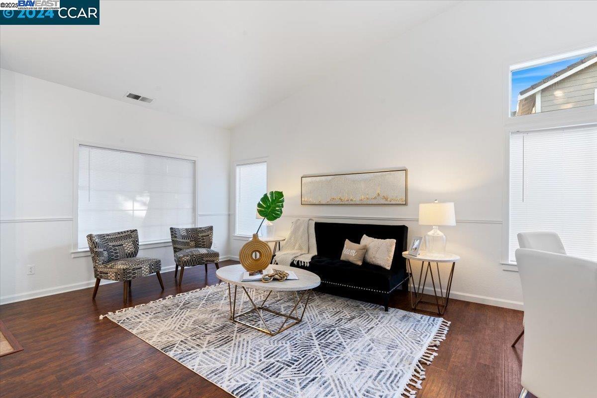 Detail Gallery Image 11 of 38 For 4675 Christenson St, Brentwood,  CA 94513 - 3 Beds | 2 Baths