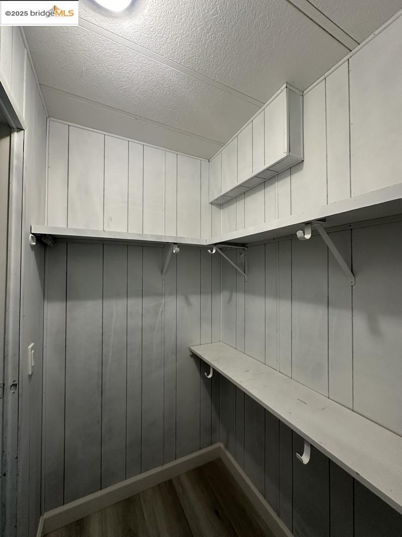 Detail Gallery Image 17 of 59 For 30 Calle Susana, Elk Grove,  CA 95624 - 3 Beds | 2 Baths