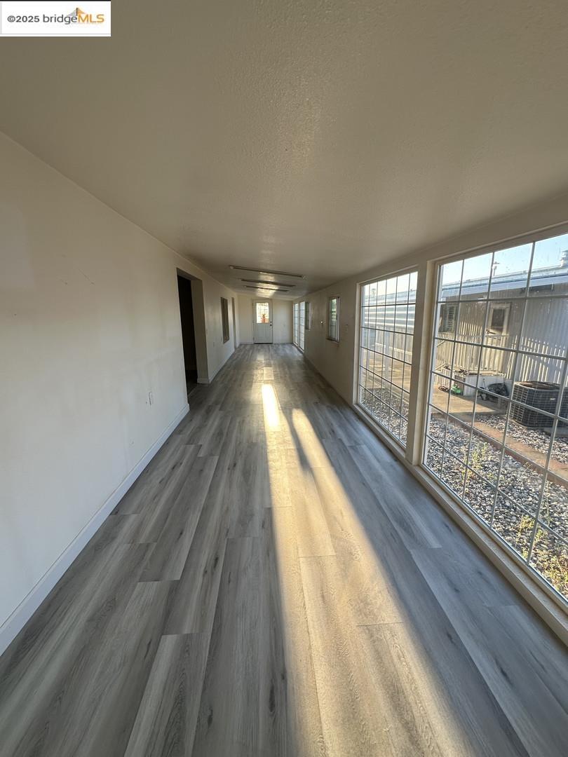 Detail Gallery Image 4 of 59 For 30 Calle Susana, Elk Grove,  CA 95624 - 3 Beds | 2 Baths