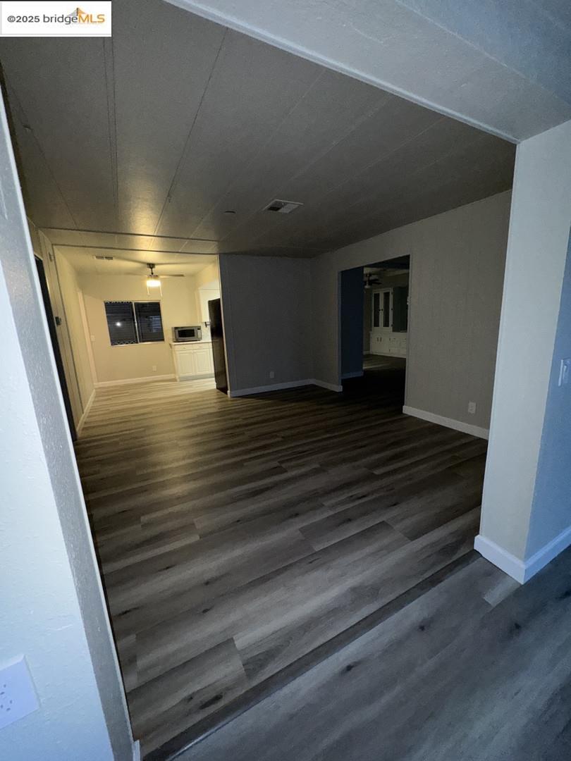 Detail Gallery Image 44 of 59 For 30 Calle Susana, Elk Grove,  CA 95624 - 3 Beds | 2 Baths