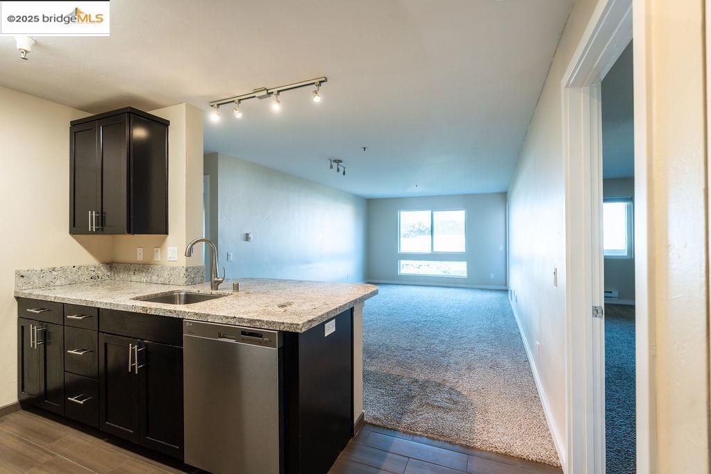 Photo #3: 41118431 Listing: Photo #3