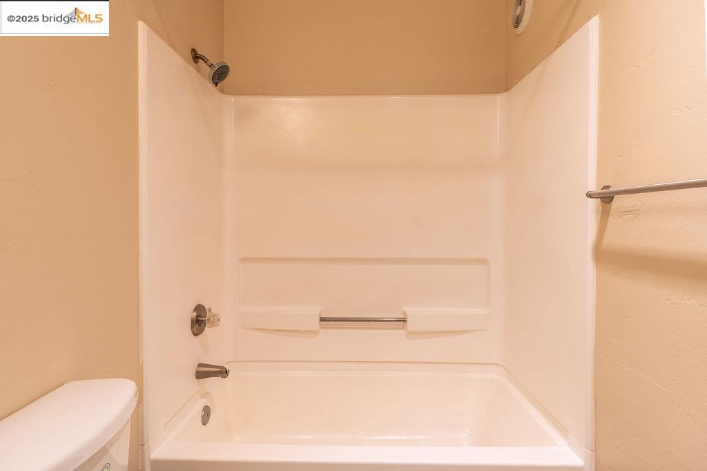 Photo #24: 41118431 Listing: Photo #24