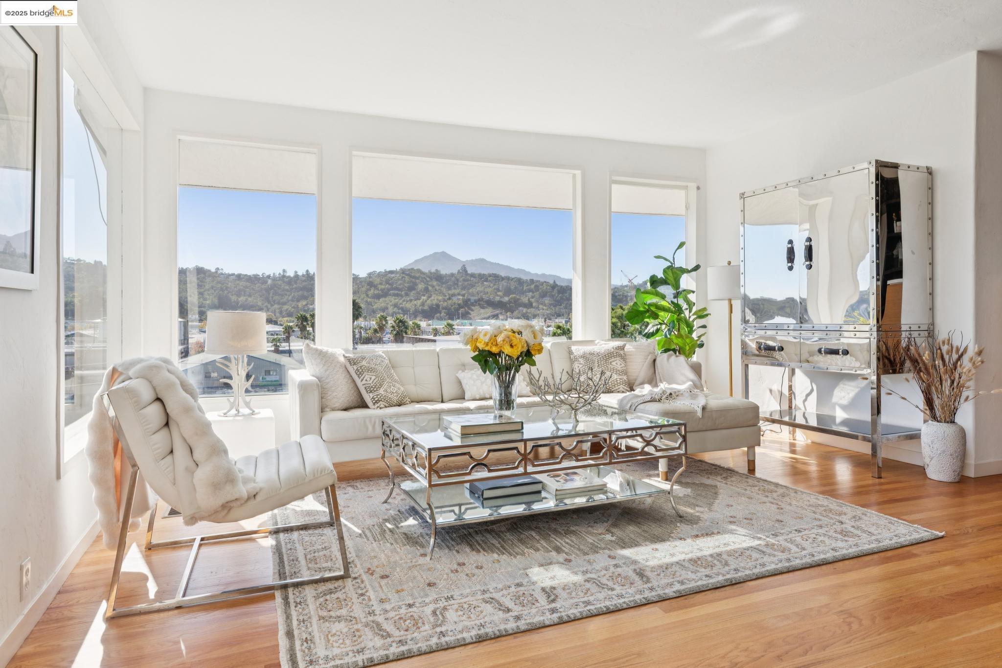 Front Image Thumbnail for EB41118432