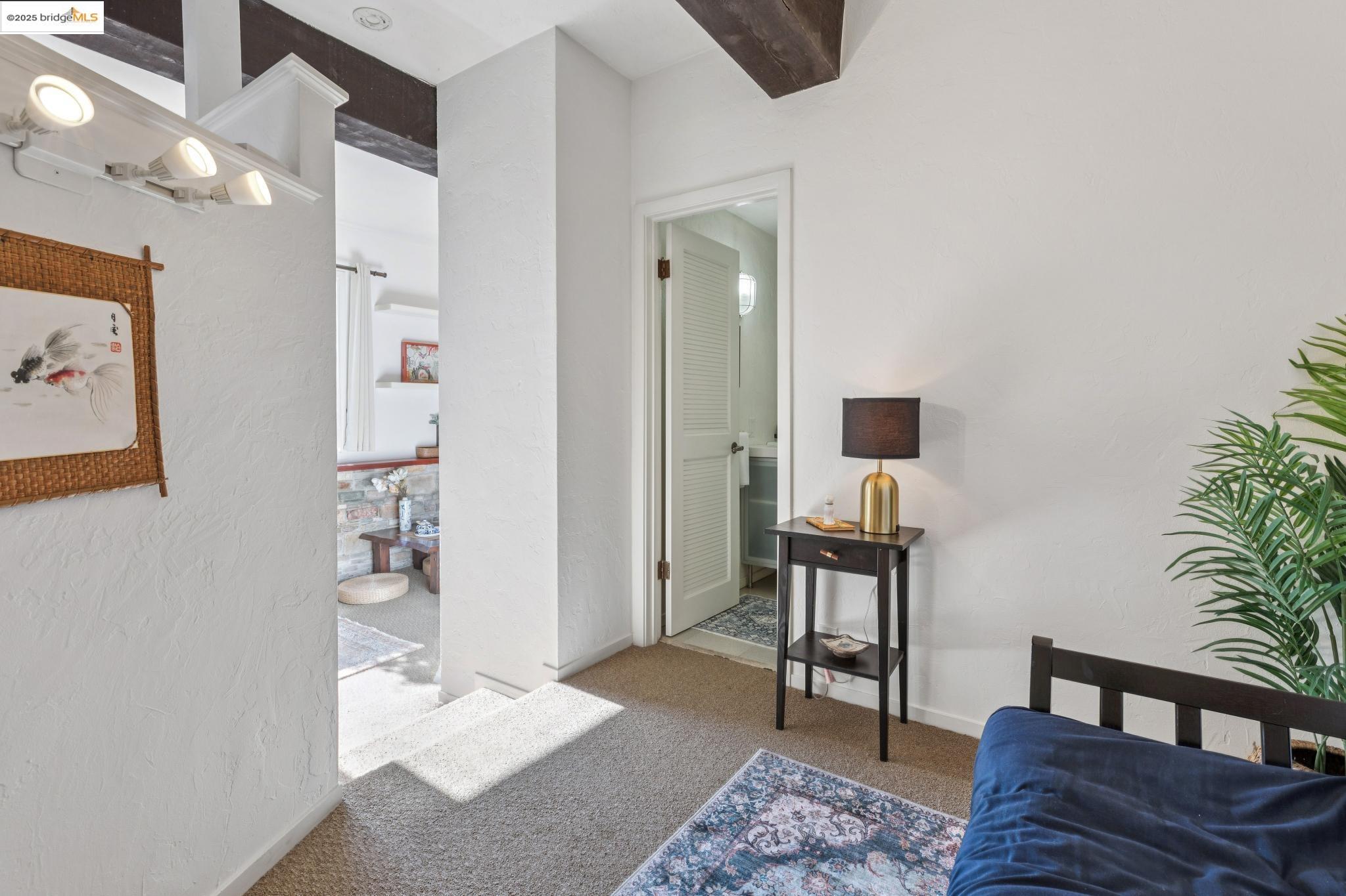 Detail Gallery Image 45 of 51 For 28 Marina Court Dr, San Rafael,  CA 94901 - 3 Beds | 2/1 Baths