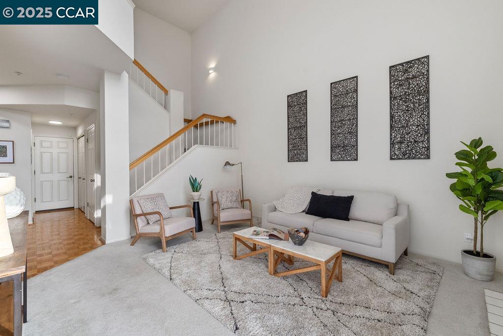 Detail Gallery Image 4 of 29 For 81 Del Sur St, Vallejo,  CA 94591 - 2 Beds | 2/1 Baths