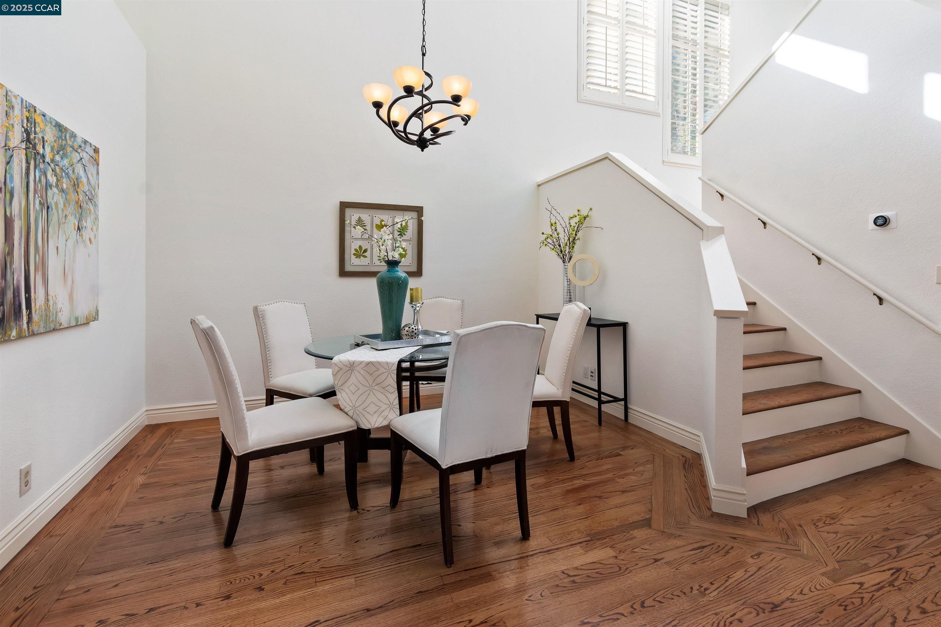 Detail Gallery Image 12 of 59 For 226 Lakeridge Way, San Ramon,  CA 94582 - 3 Beds | 2/1 Baths