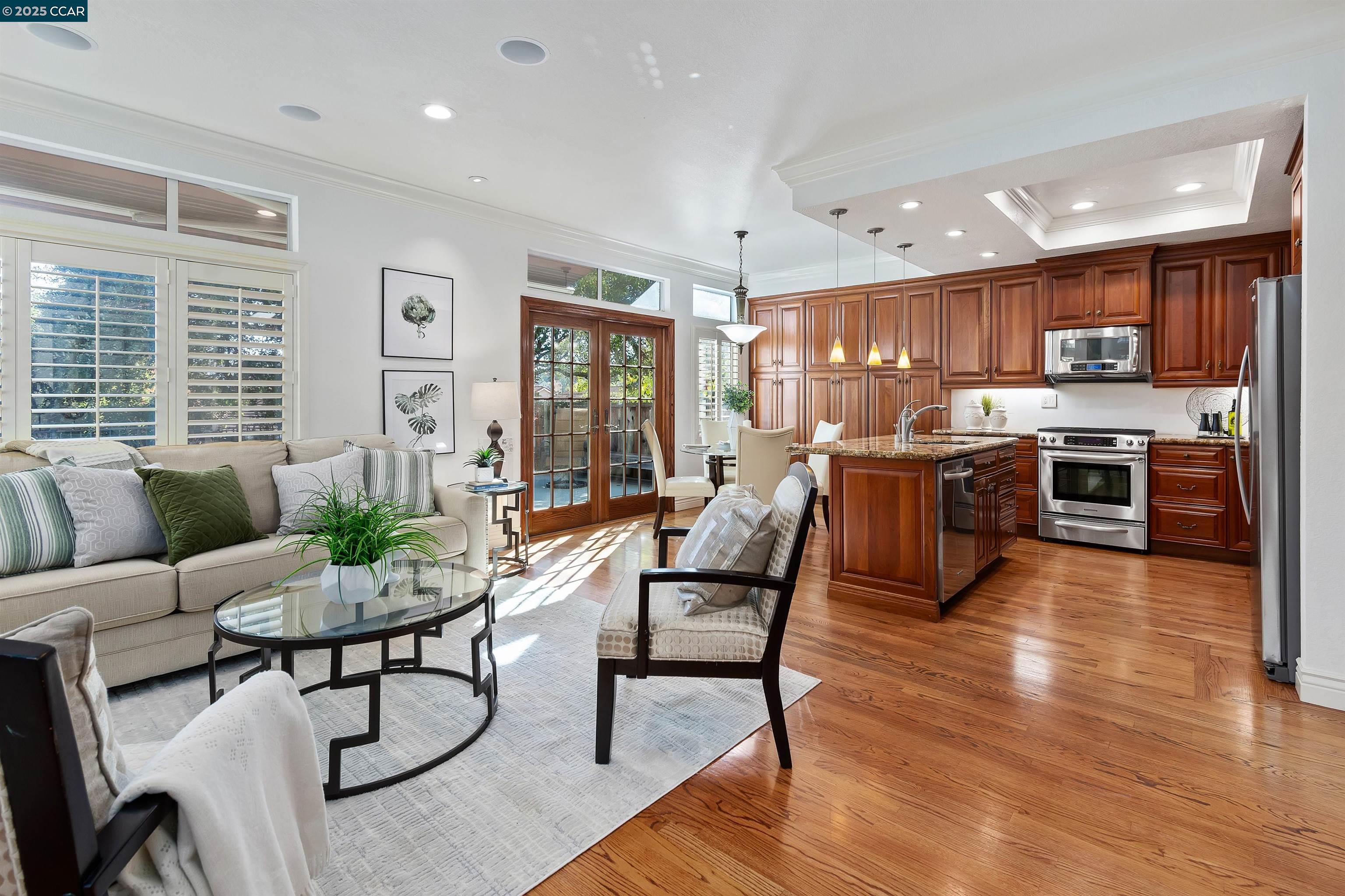 Detail Gallery Image 18 of 59 For 226 Lakeridge Way, San Ramon,  CA 94582 - 3 Beds | 2/1 Baths