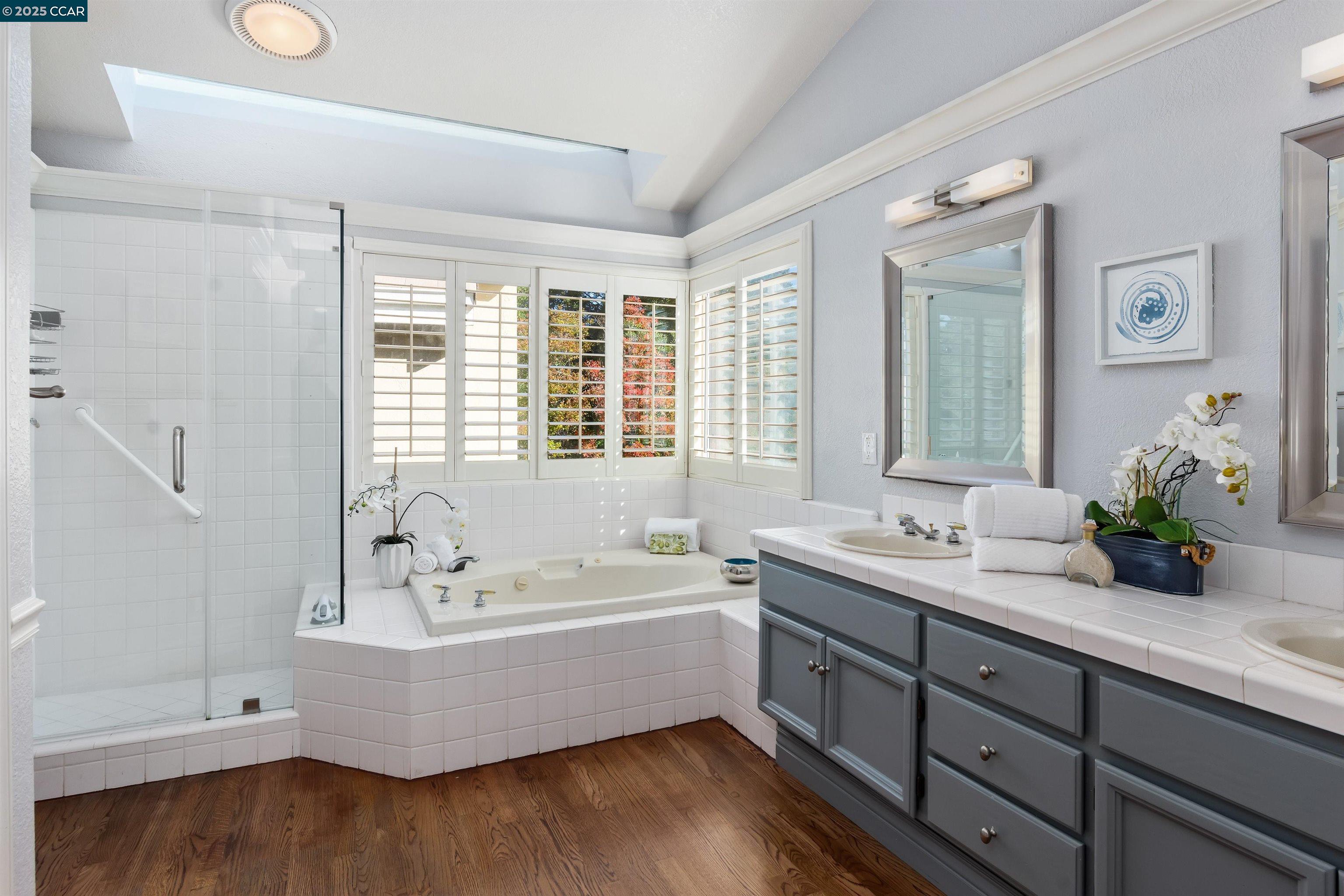 Detail Gallery Image 31 of 59 For 226 Lakeridge Way, San Ramon,  CA 94582 - 3 Beds | 2/1 Baths