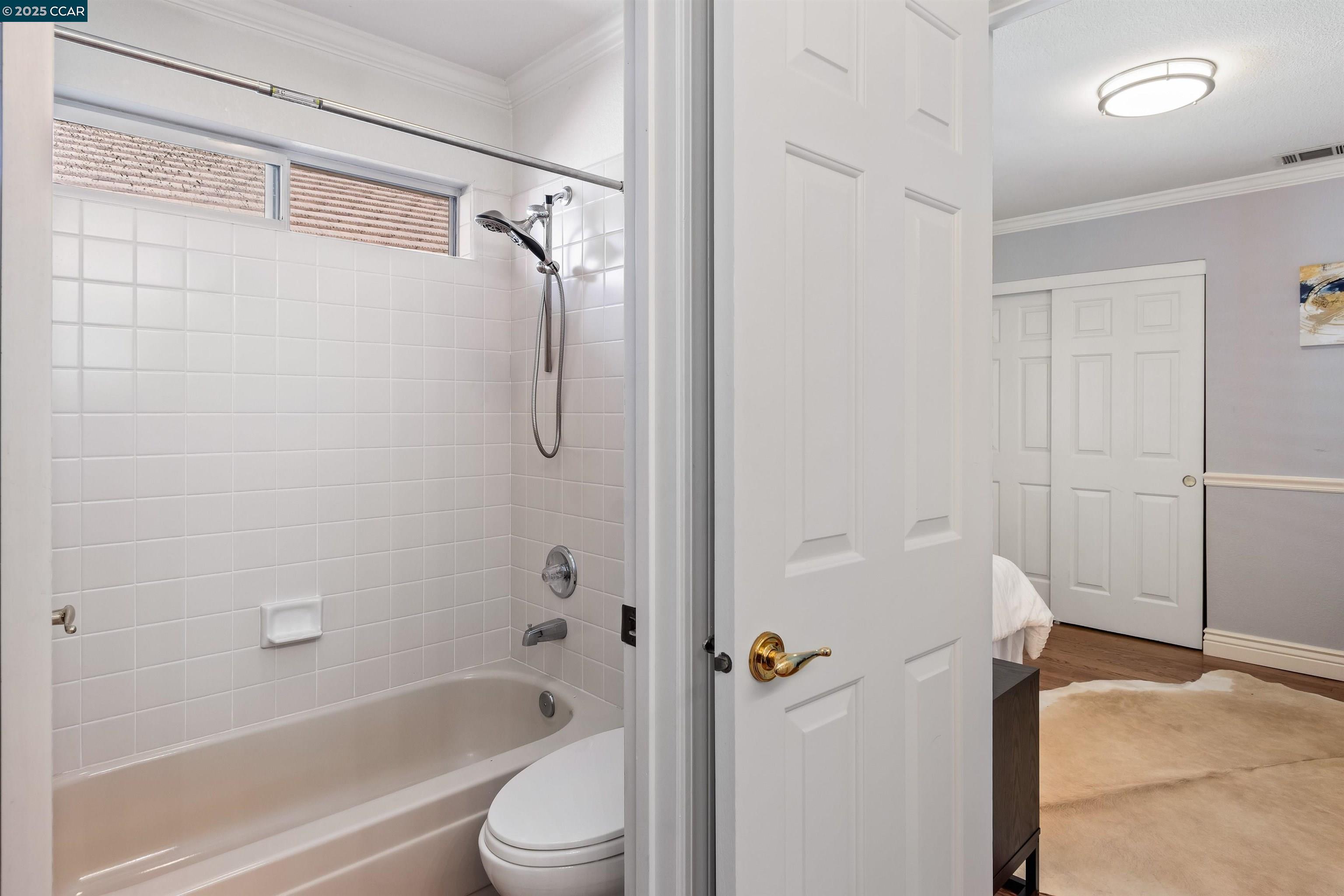 Detail Gallery Image 36 of 59 For 226 Lakeridge Way, San Ramon,  CA 94582 - 3 Beds | 2/1 Baths