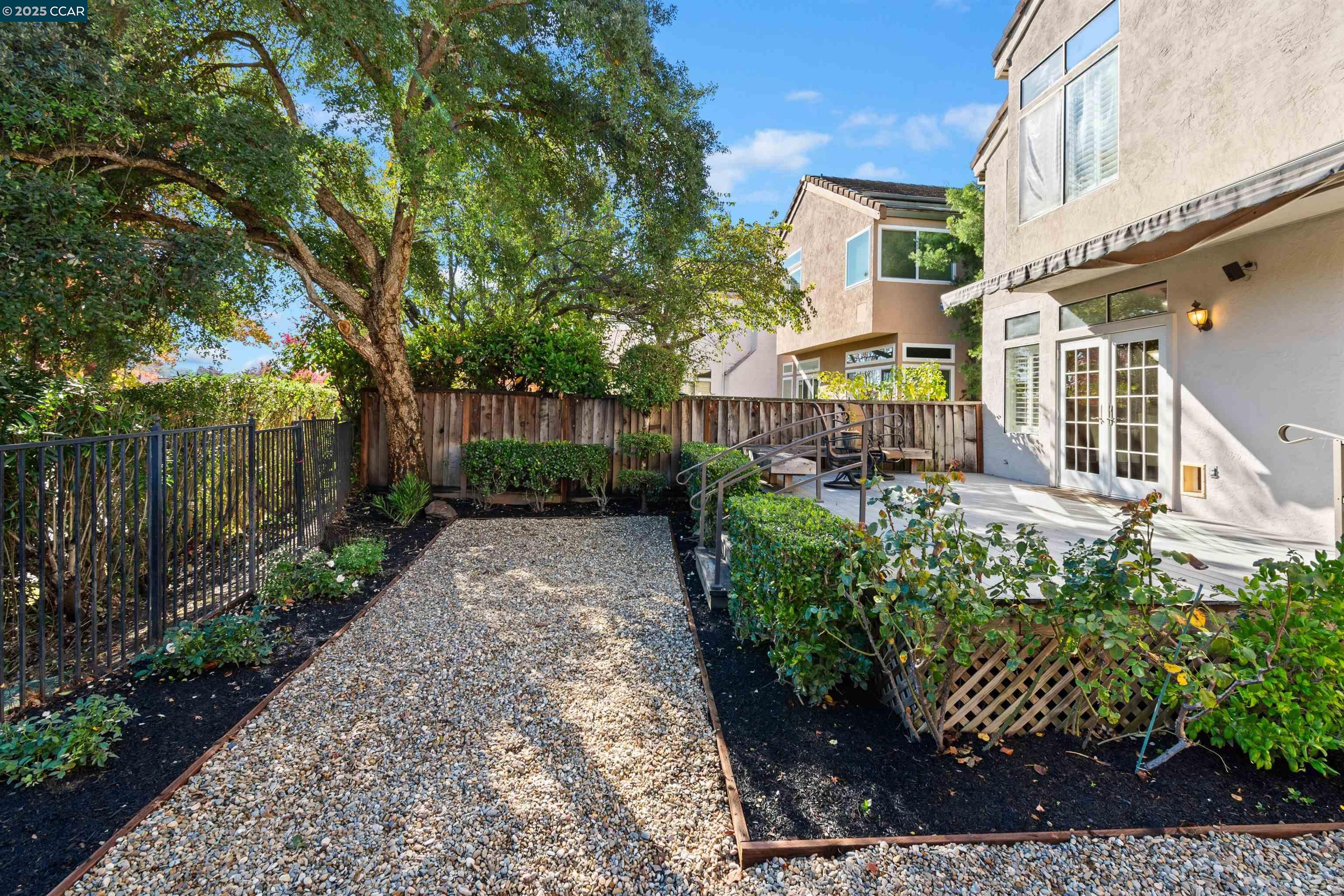 Detail Gallery Image 41 of 59 For 226 Lakeridge Way, San Ramon,  CA 94582 - 3 Beds | 2/1 Baths