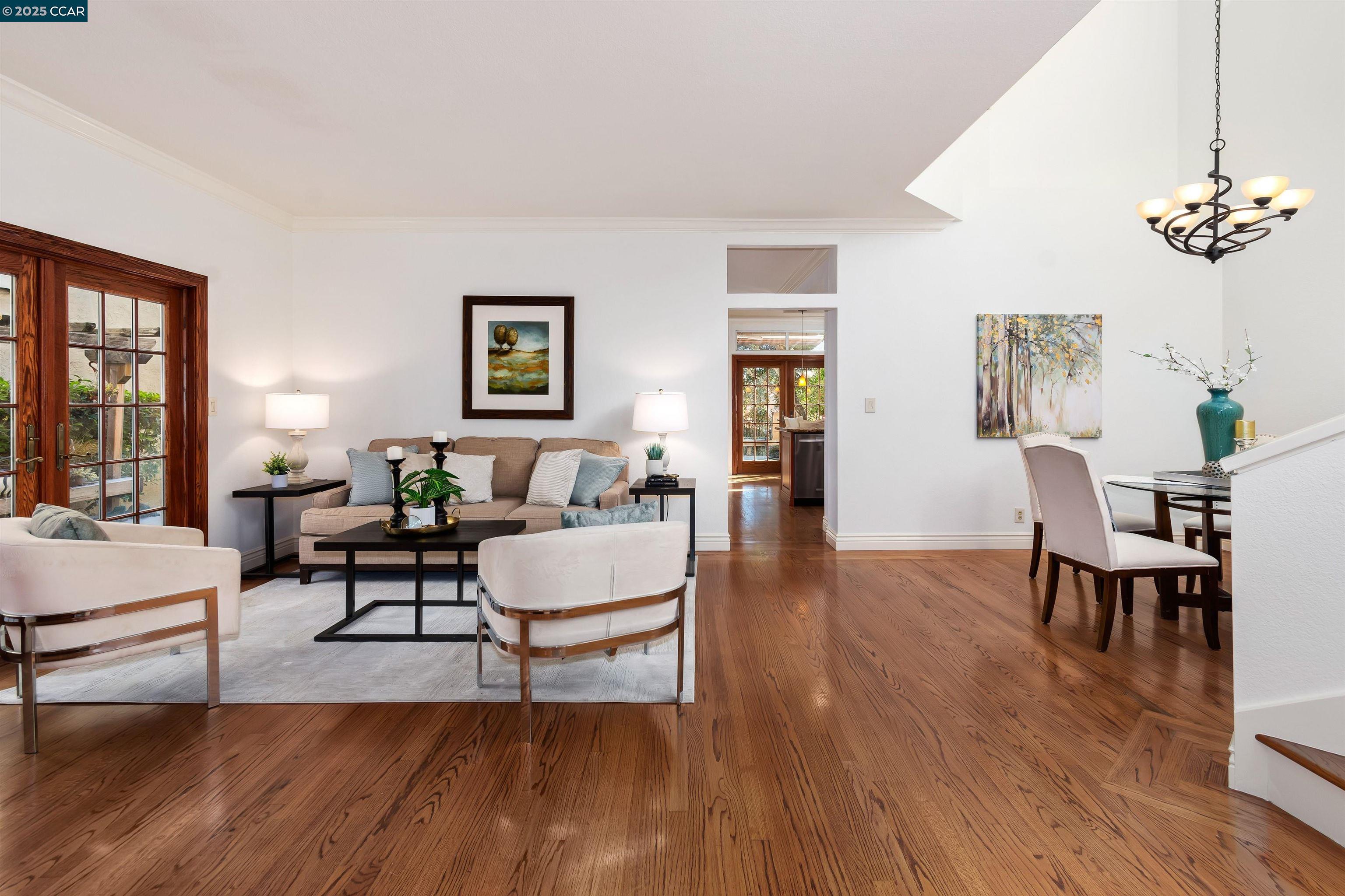 Detail Gallery Image 10 of 59 For 226 Lakeridge Way, San Ramon,  CA 94582 - 3 Beds | 2/1 Baths