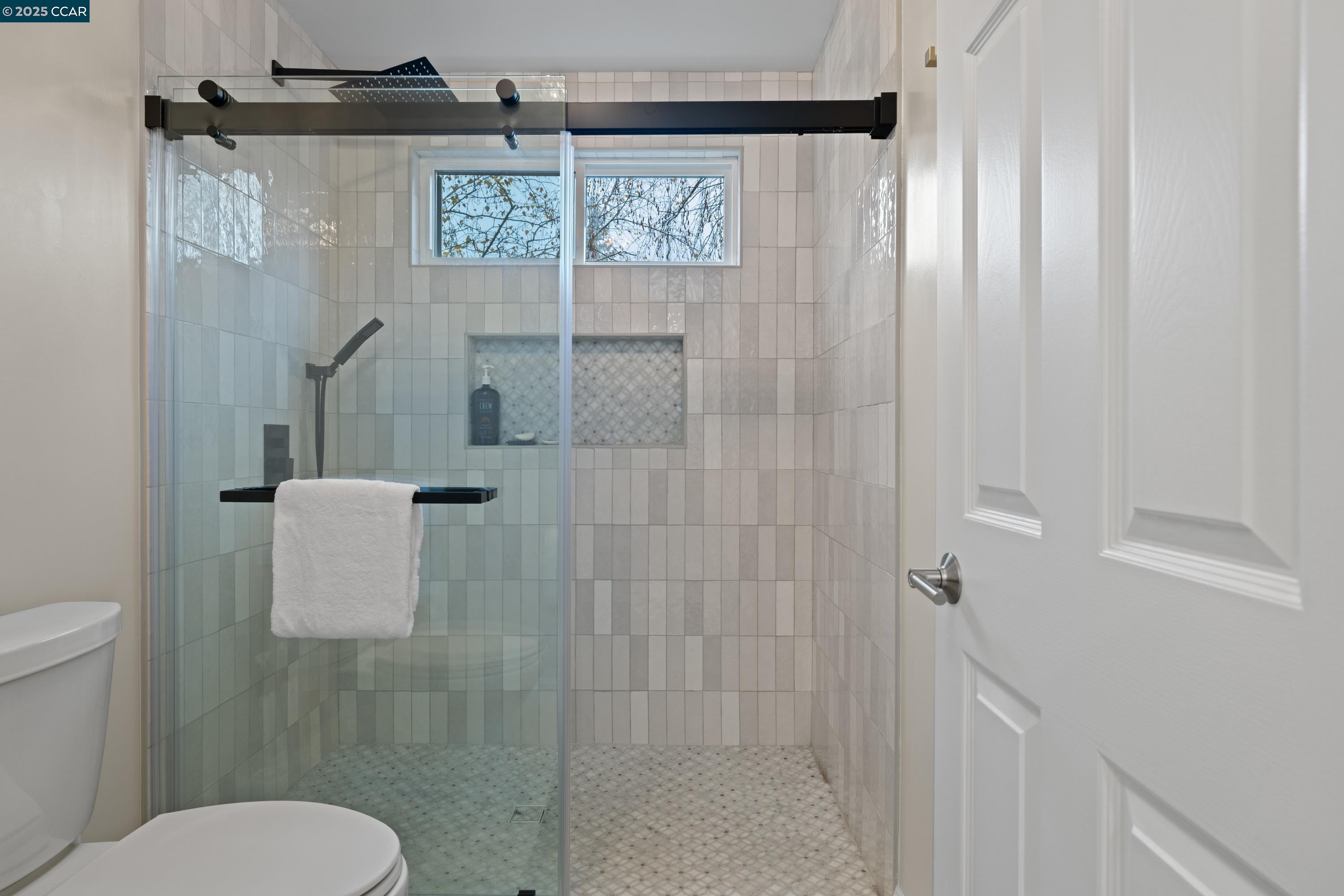 Detail Gallery Image 29 of 59 For 332 Red Maple Drive, Danville,  CA 94506 - 4 Beds | 3/1 Baths