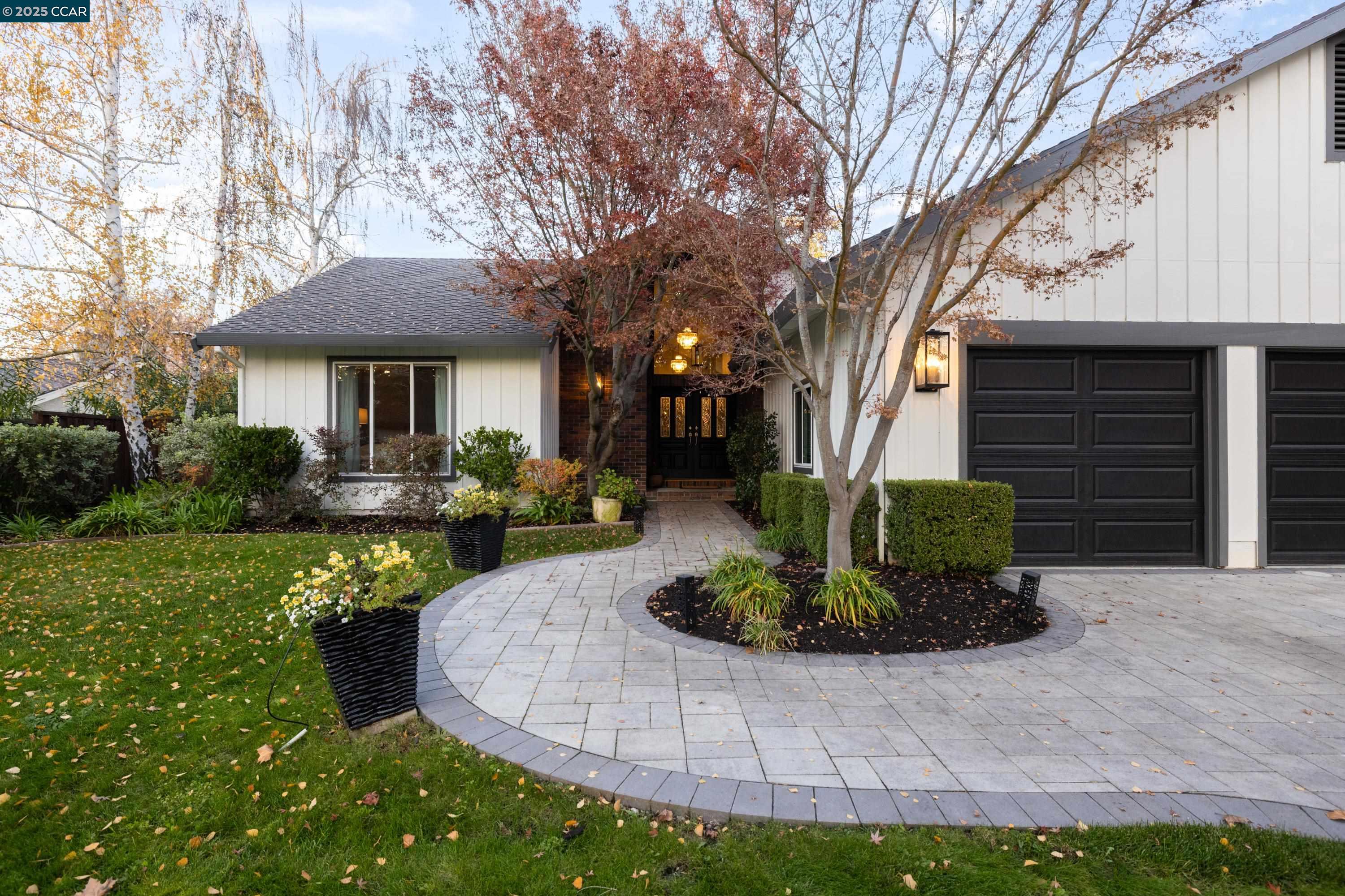 Detail Gallery Image 5 of 59 For 332 Red Maple Drive, Danville,  CA 94506 - 4 Beds | 3/1 Baths