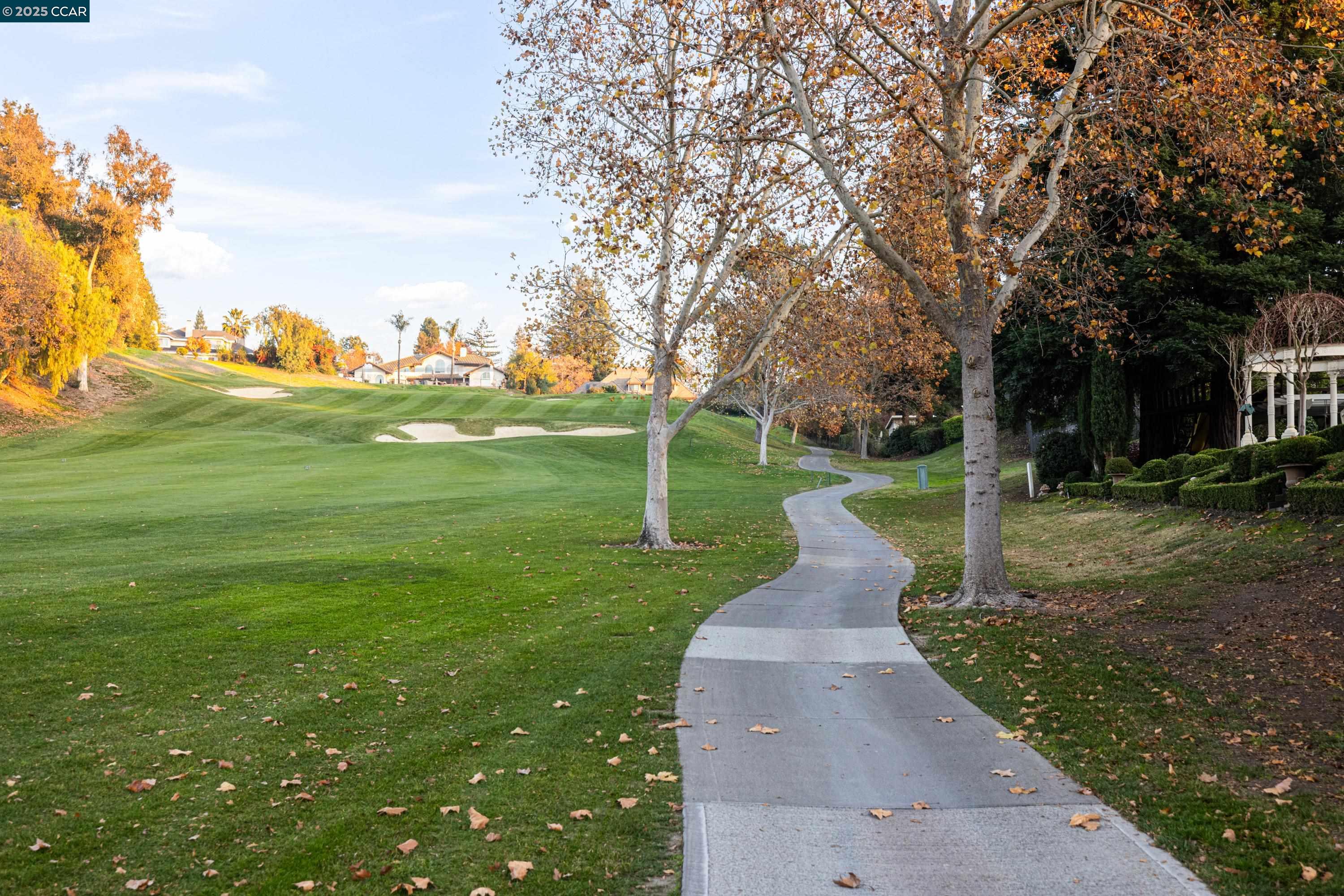 Detail Gallery Image 42 of 59 For 332 Red Maple Drive, Danville,  CA 94506 - 4 Beds | 3/1 Baths