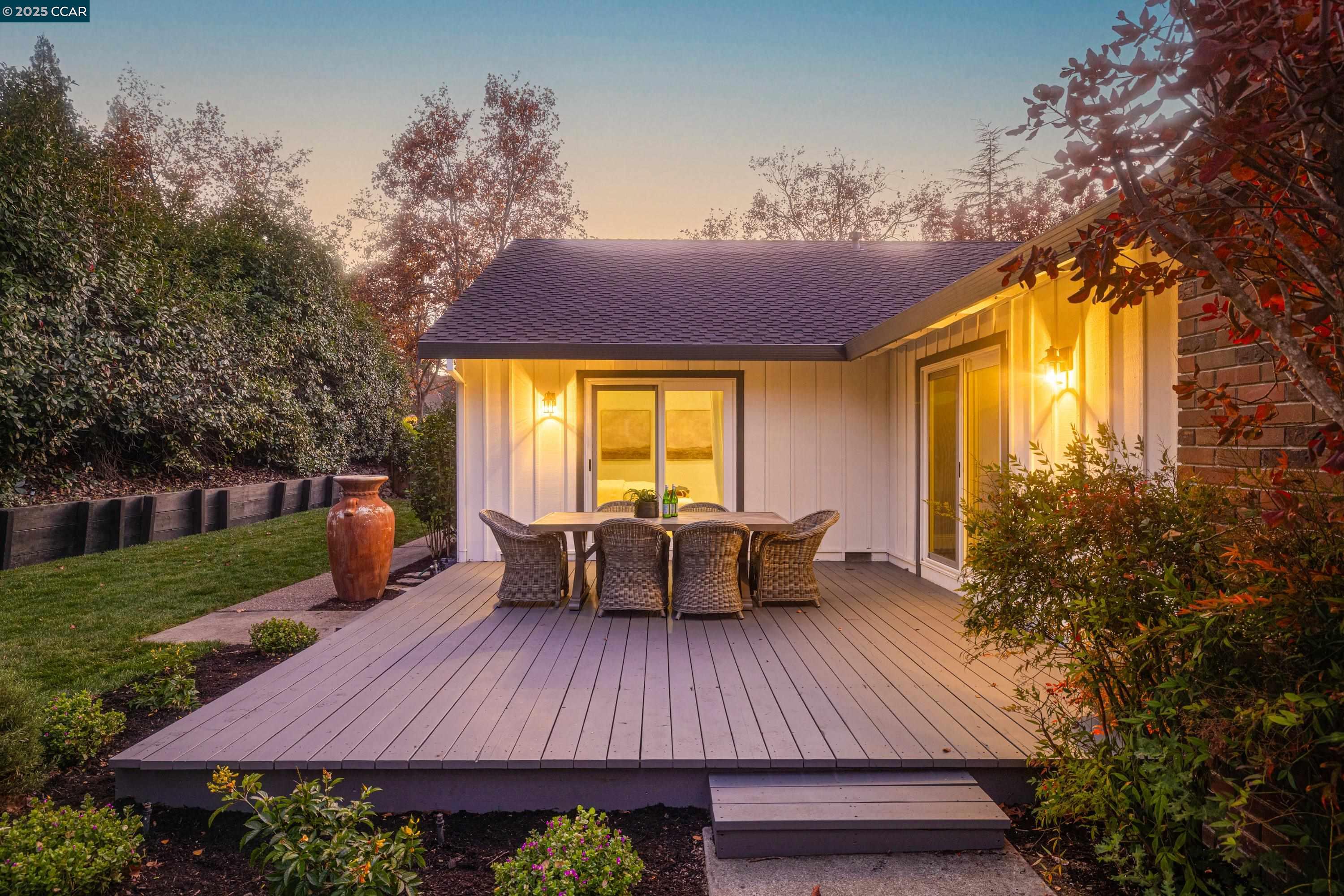 Detail Gallery Image 49 of 59 For 332 Red Maple Drive, Danville,  CA 94506 - 4 Beds | 3/1 Baths