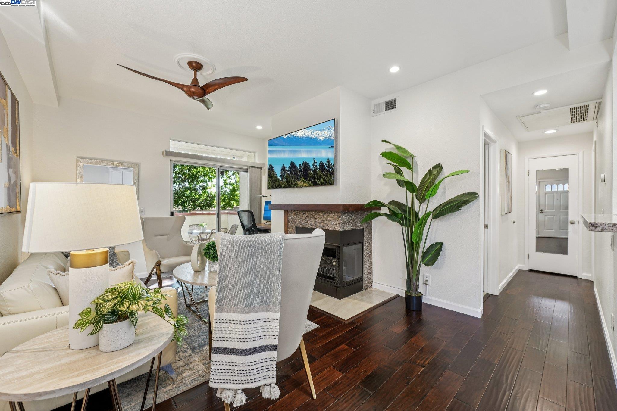 Photo #6: 41118439 Listing: Photo #6