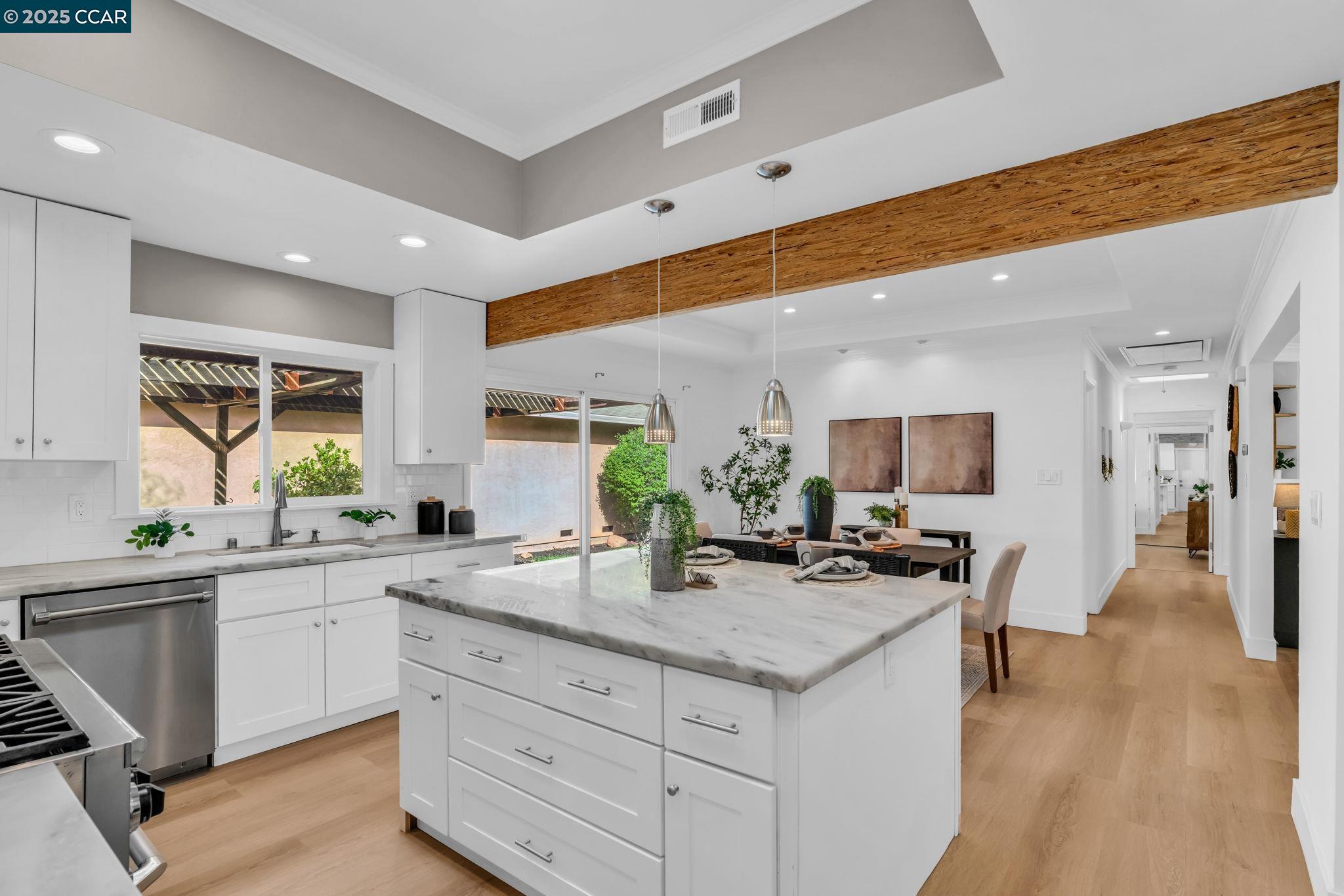 Detail Gallery Image 18 of 57 For 4597 Wildcat Ln, Concord,  CA 94521 - 3 Beds | 2 Baths