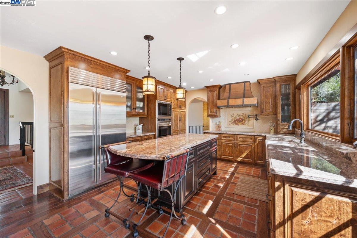 Detail Gallery Image 12 of 56 For 298 Saint Andrews Way, –,  CA 93436 - 5 Beds | 3 Baths