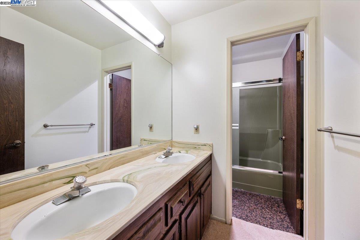 Detail Gallery Image 26 of 56 For 298 Saint Andrews Way, –,  CA 93436 - 5 Beds | 3 Baths