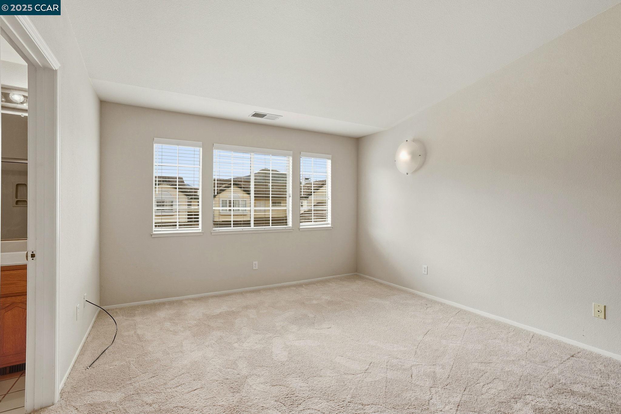 Detail Gallery Image 25 of 36 For 1295 Shell Cir, Clayton,  CA 94517 - 2 Beds | 2/1 Baths