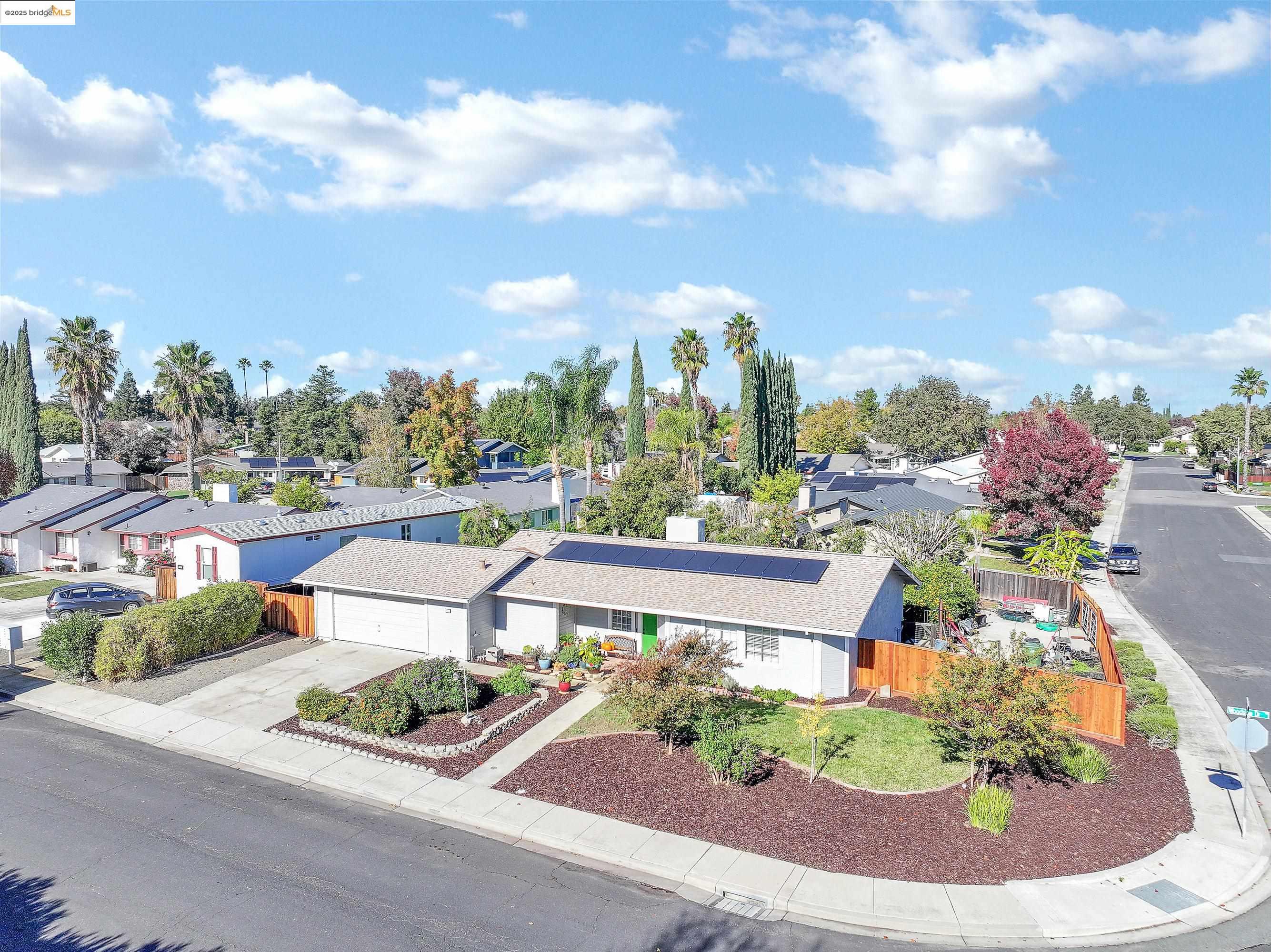 Front Image Thumbnail for EB41118445