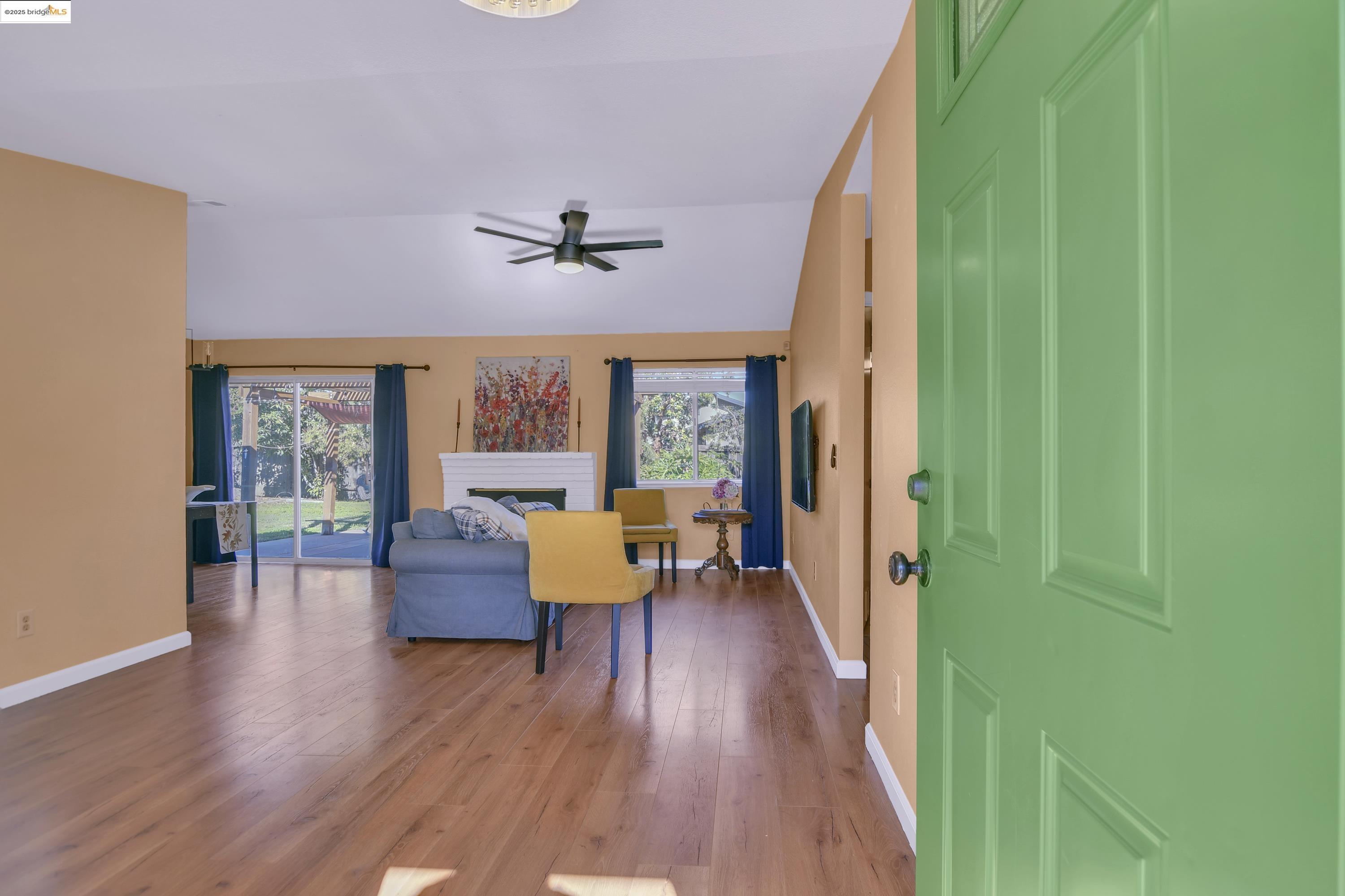 Detail Gallery Image 11 of 31 For 1111 Woodside Dr, Brentwood,  CA 94513 - 3 Beds | 2 Baths