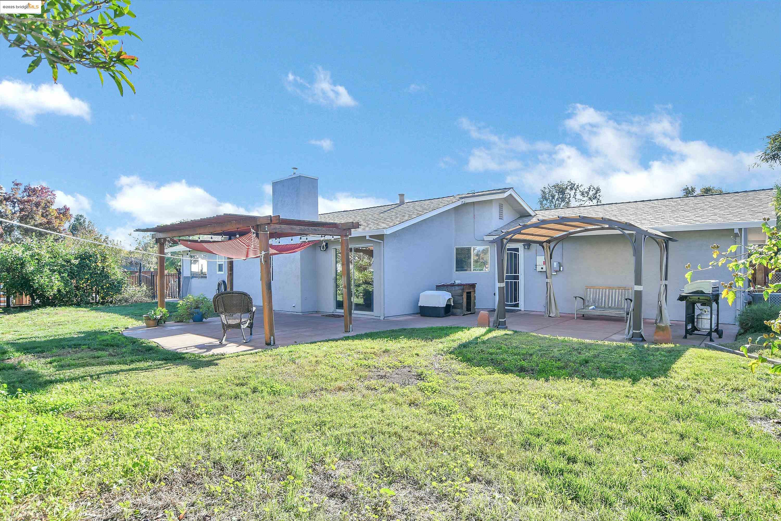 Detail Gallery Image 29 of 31 For 1111 Woodside Dr, Brentwood,  CA 94513 - 3 Beds | 2 Baths