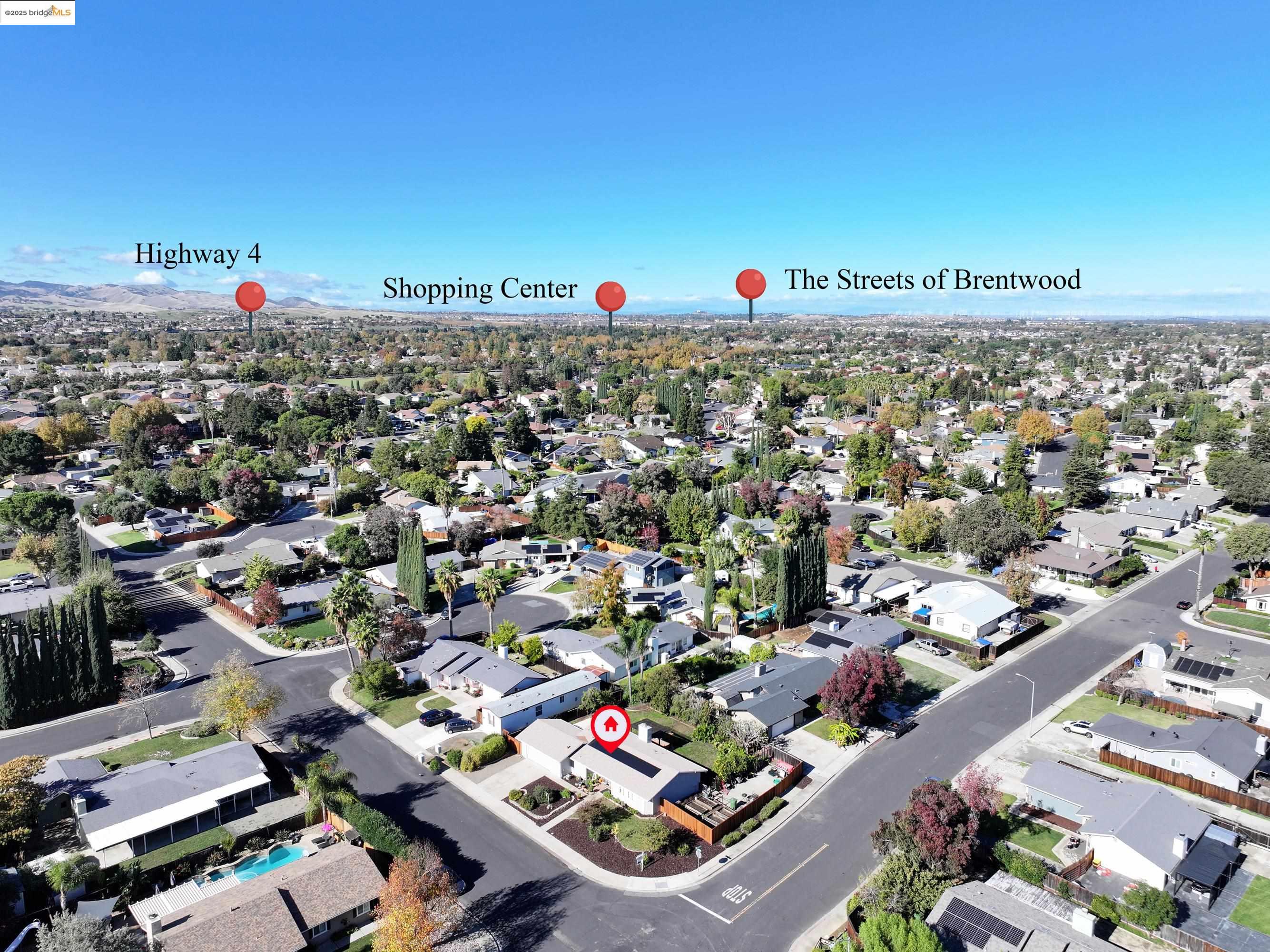 Detail Gallery Image 4 of 31 For 1111 Woodside Dr, Brentwood,  CA 94513 - 3 Beds | 2 Baths