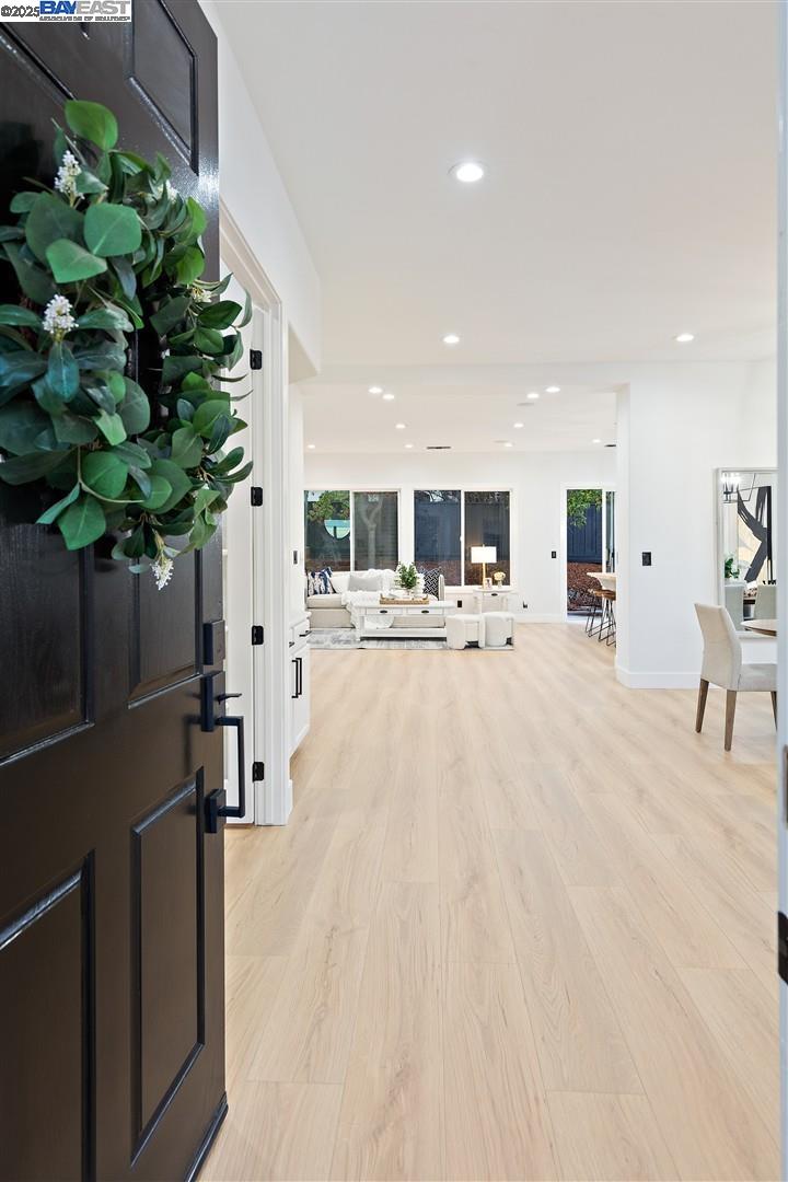 Detail Gallery Image 11 of 60 For 8053 Kelok Way, Clayton,  CA 94517 - 3 Beds | 2 Baths