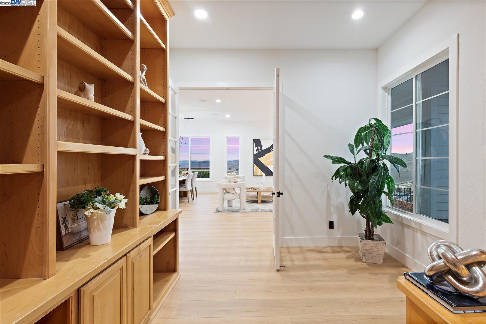 Detail Gallery Image 31 of 60 For 8053 Kelok Way, Clayton,  CA 94517 - 3 Beds | 2 Baths