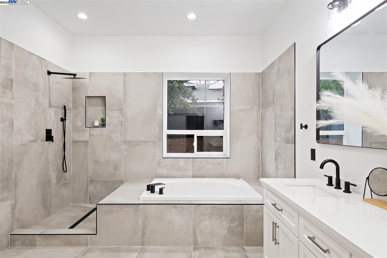 Detail Gallery Image 42 of 60 For 8053 Kelok Way, Clayton,  CA 94517 - 3 Beds | 2 Baths