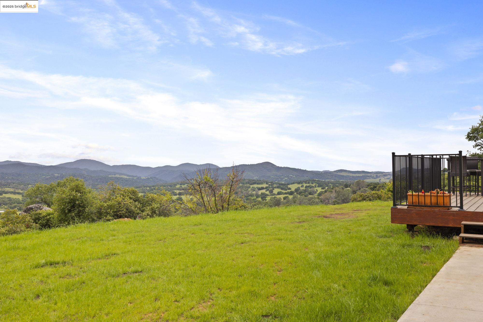 Detail Gallery Image 19 of 24 For 14865 W Blue Bell Rd, Sonora,  CA 95370 - 5 Beds | 2 Baths