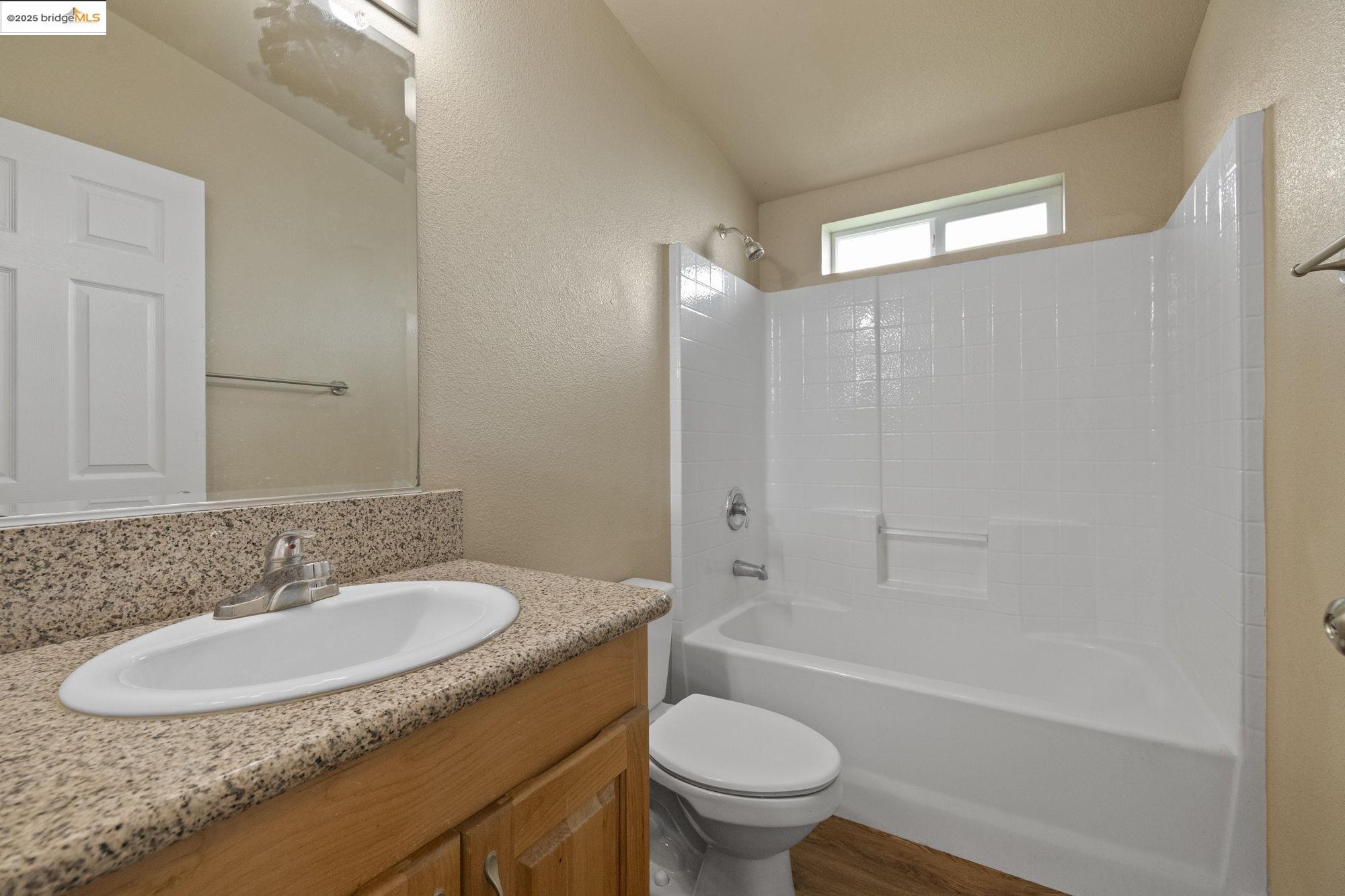 Detail Gallery Image 6 of 24 For 14865 W Blue Bell Rd, Sonora,  CA 95370 - 5 Beds | 2 Baths