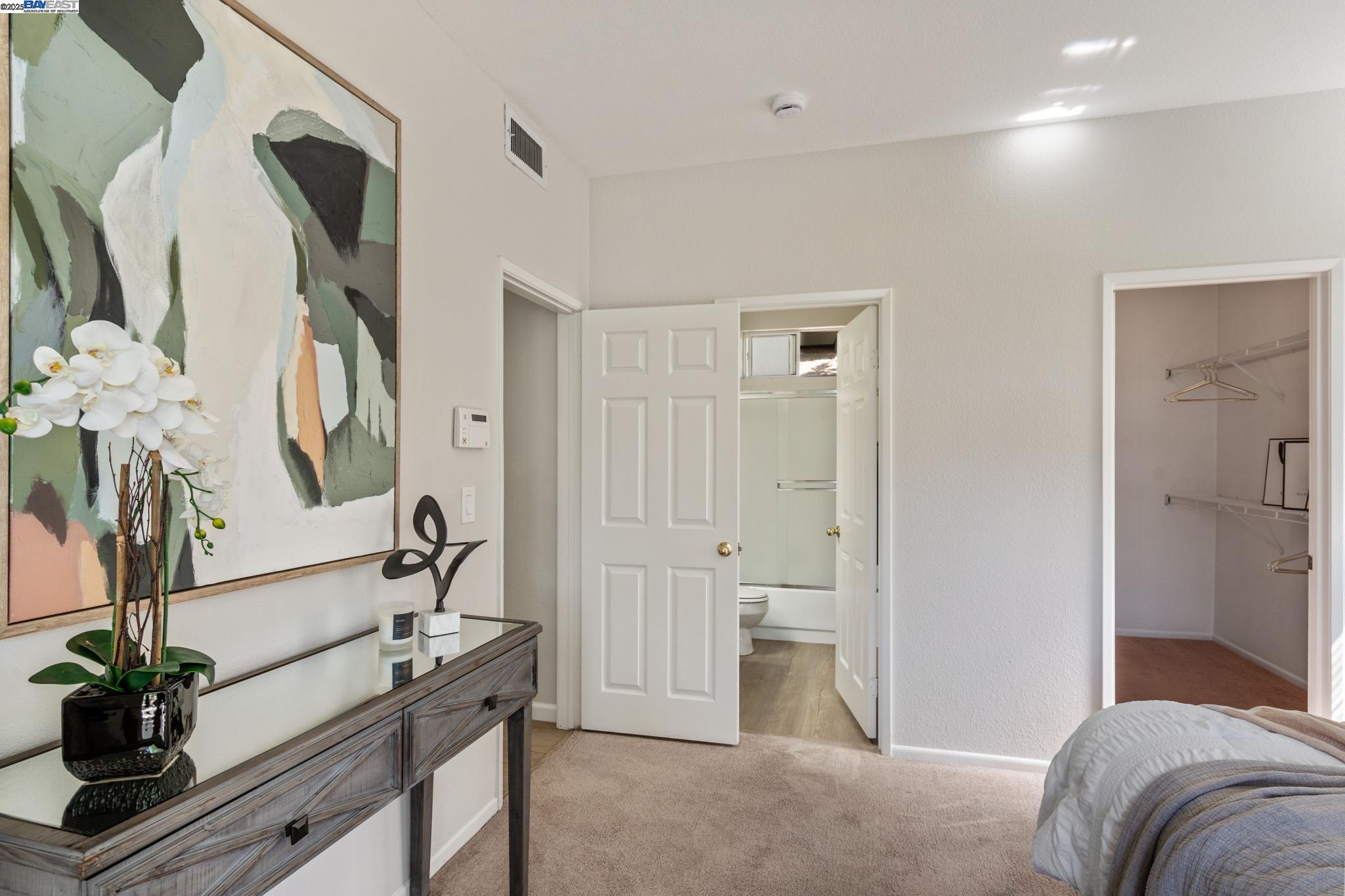 Photo #23: 41118453 Listing: Photo #23