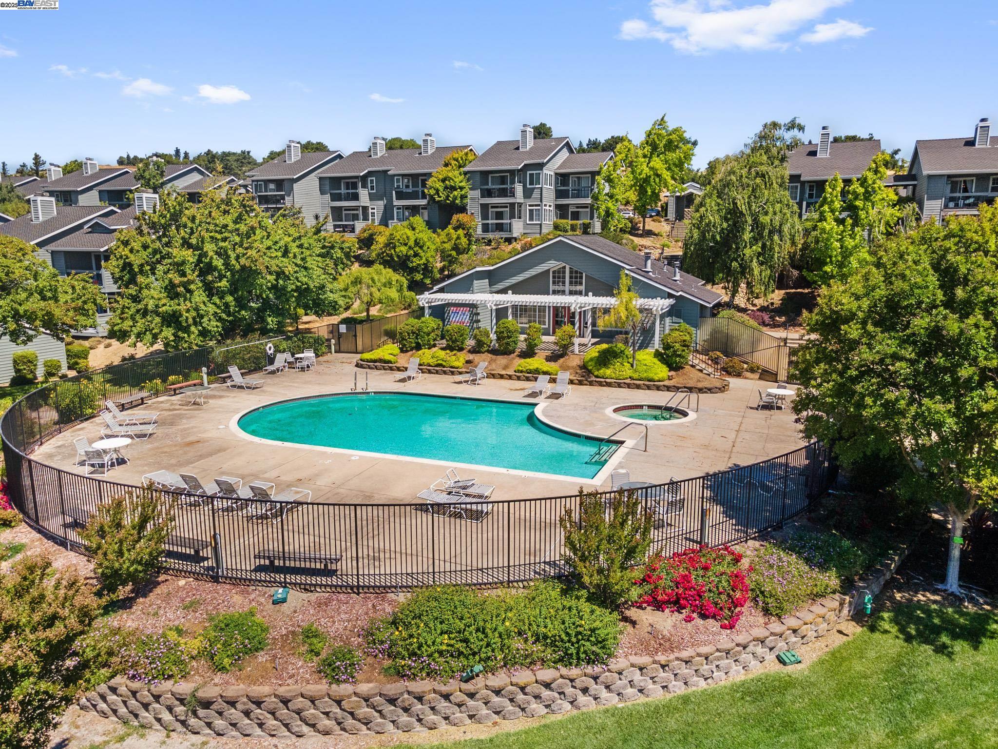 Photo #33: 41118453 Listing: Photo #33