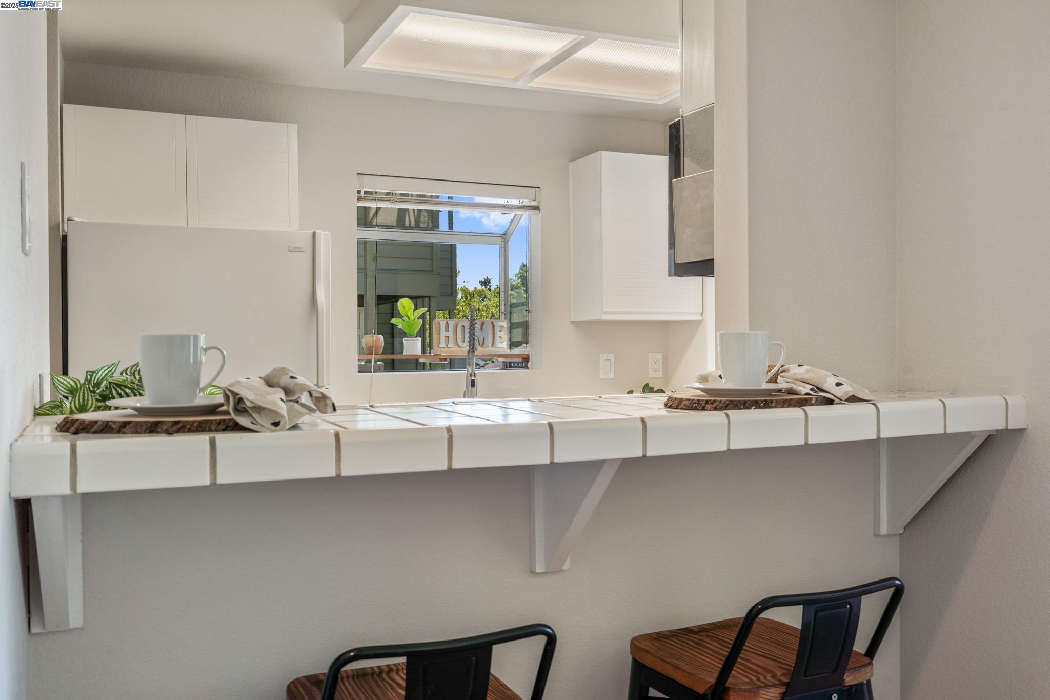 Photo #9: 41118453 Listing: Photo #9