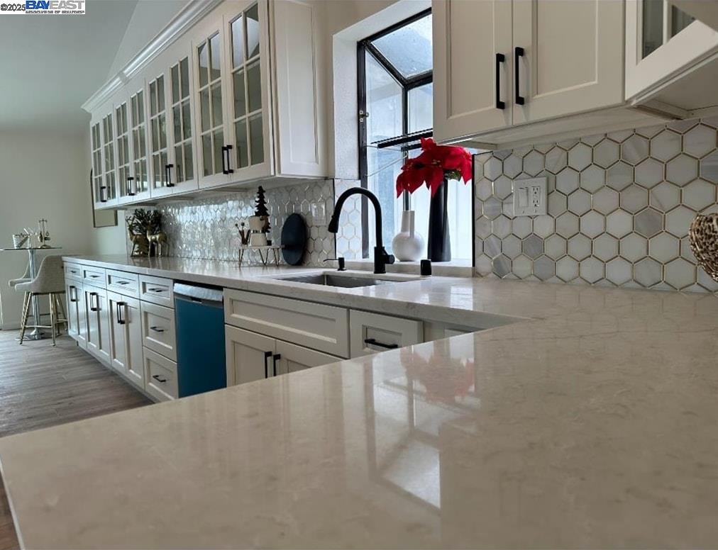 Detail Gallery Image 16 of 36 For 5653 Drakes Drive, Discovery Bay,  CA 94505 - 3 Beds | 2/1 Baths