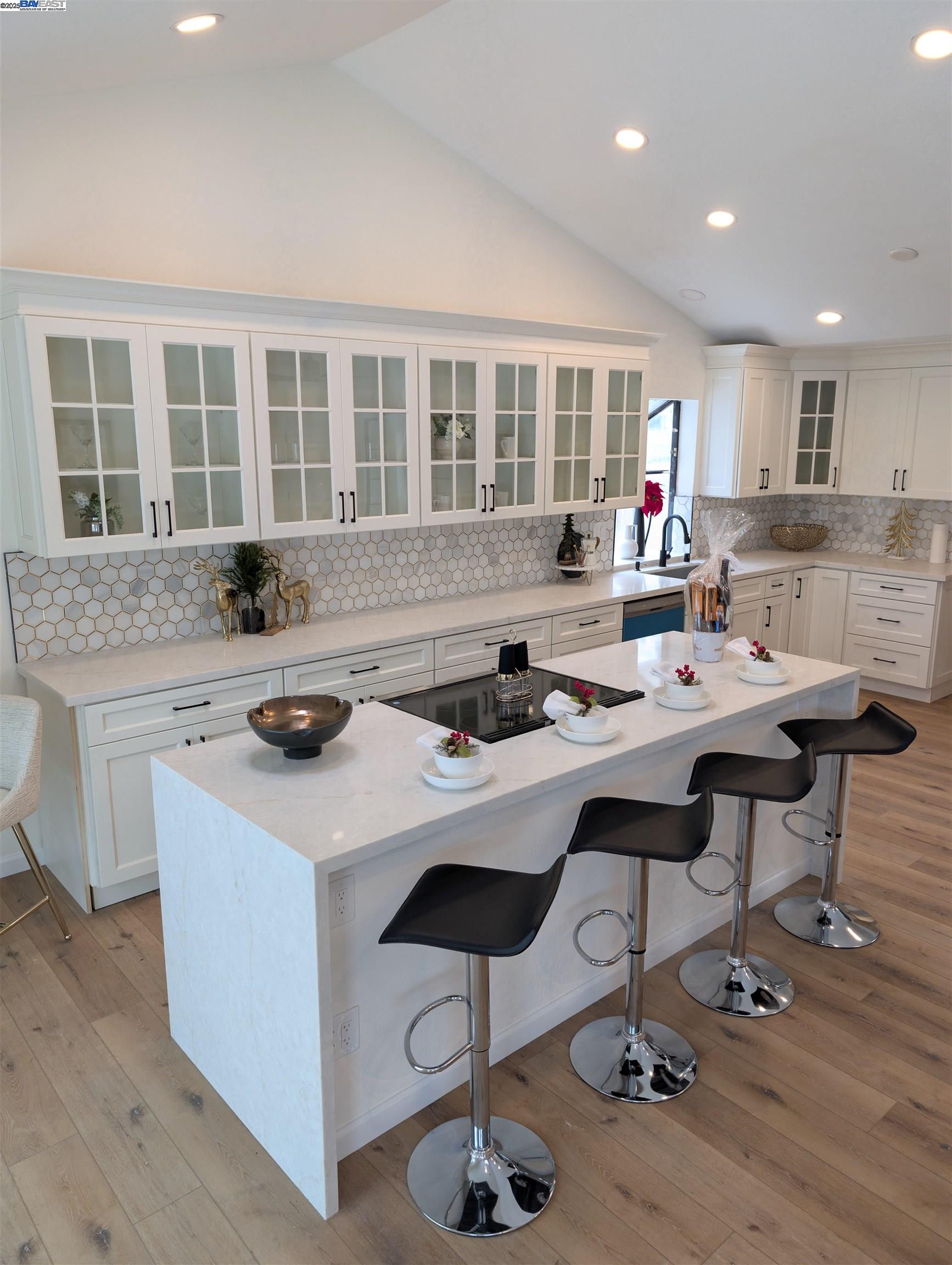 Detail Gallery Image 17 of 36 For 5653 Drakes Drive, Discovery Bay,  CA 94505 - 3 Beds | 2/1 Baths