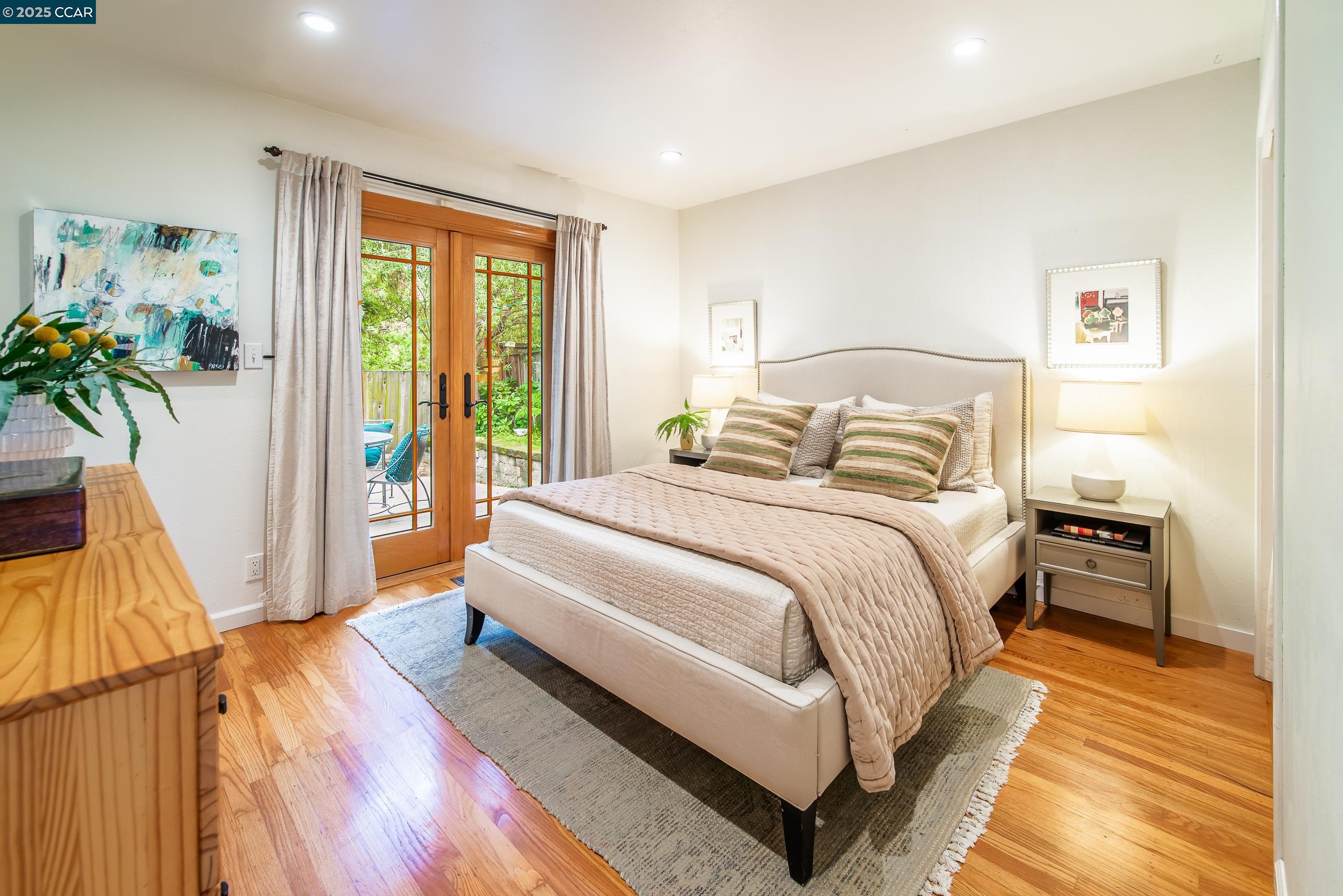 Detail Gallery Image 20 of 39 For 1085 Oak Hill Road D, Lafayette,  CA 94549 - 3 Beds | 2 Baths