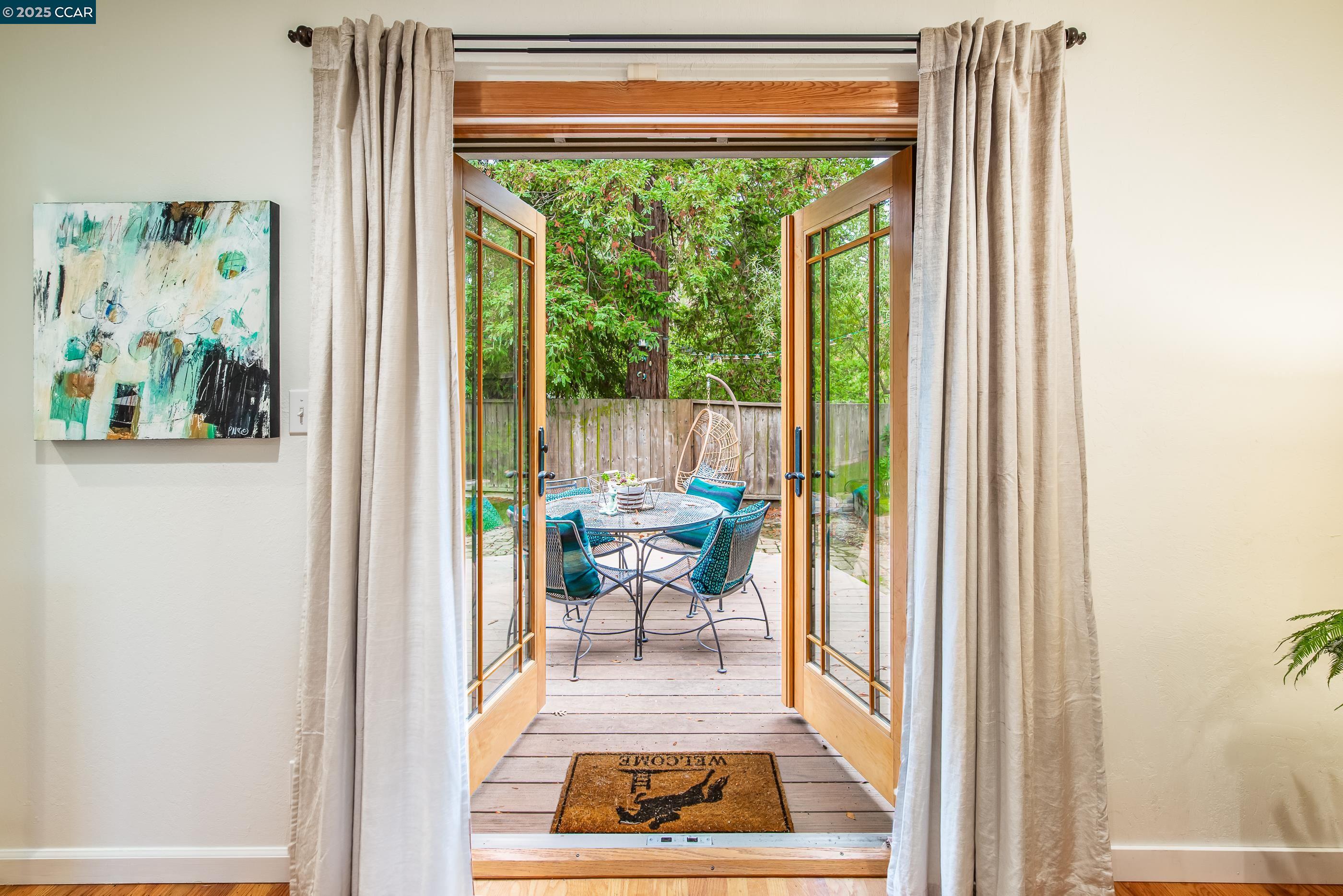 Detail Gallery Image 21 of 35 For 1085 Oak Hill Road #D, Lafayette,  CA 94549 - 3 Beds | 2 Baths