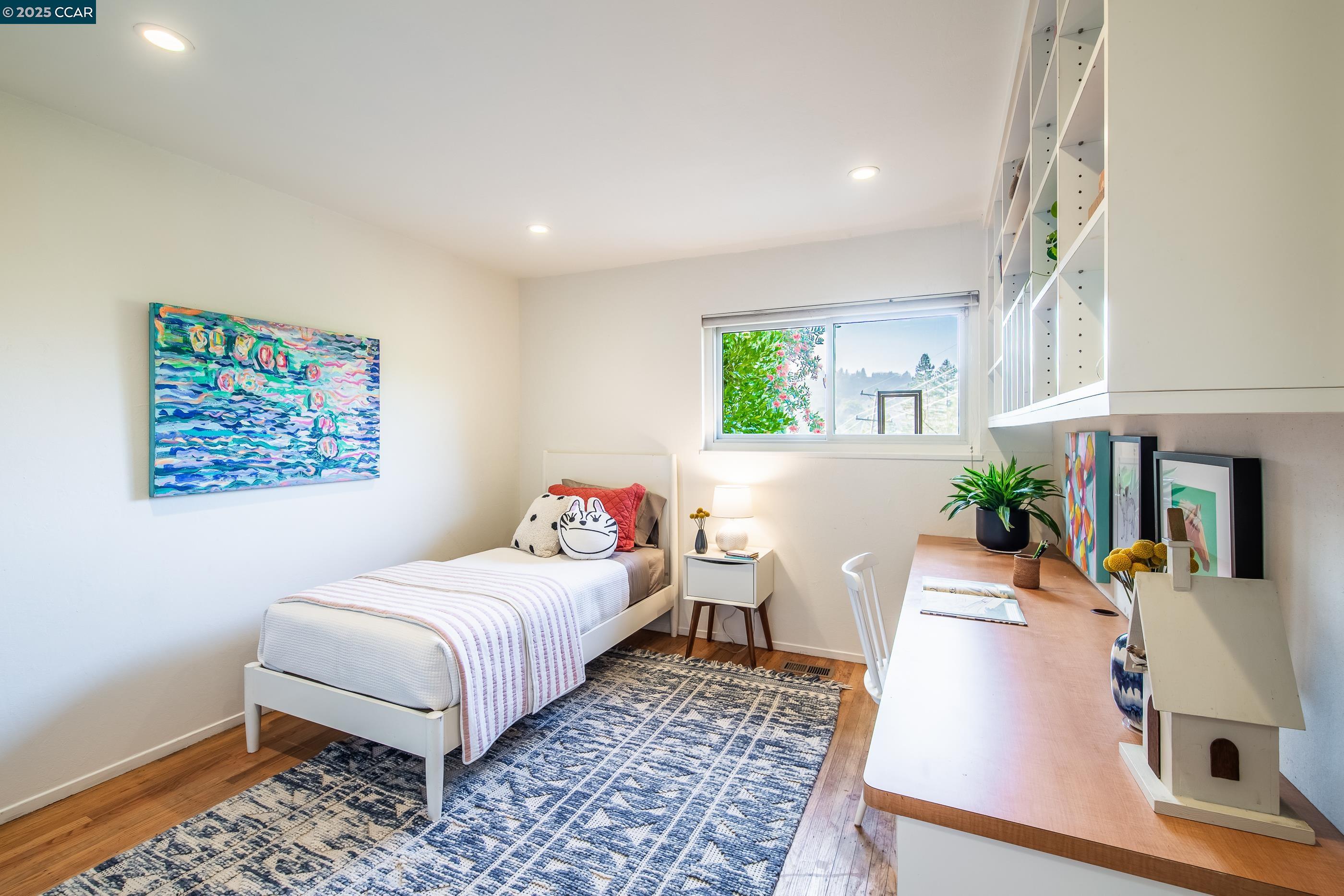 Detail Gallery Image 23 of 35 For 1085 Oak Hill Road #D, Lafayette,  CA 94549 - 3 Beds | 2 Baths