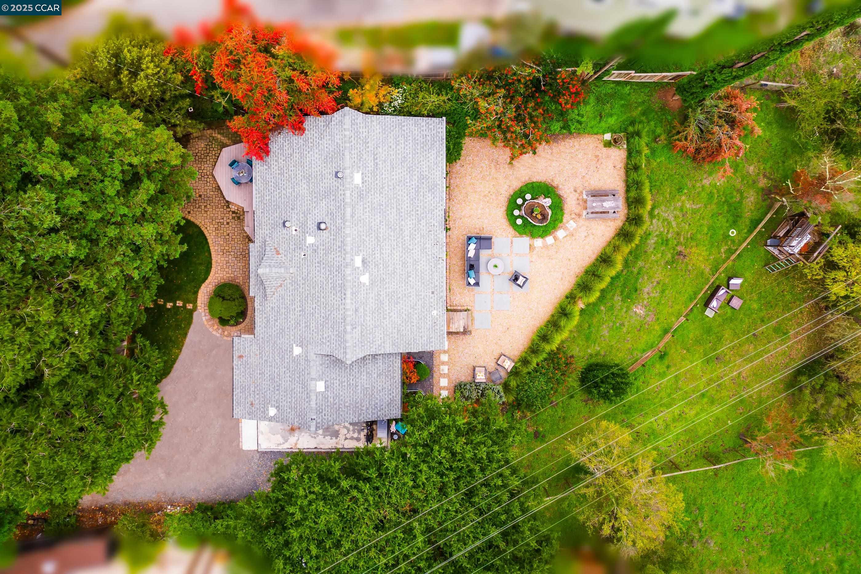 Detail Gallery Image 34 of 35 For 1085 Oak Hill Road #D, Lafayette,  CA 94549 - 3 Beds | 2 Baths