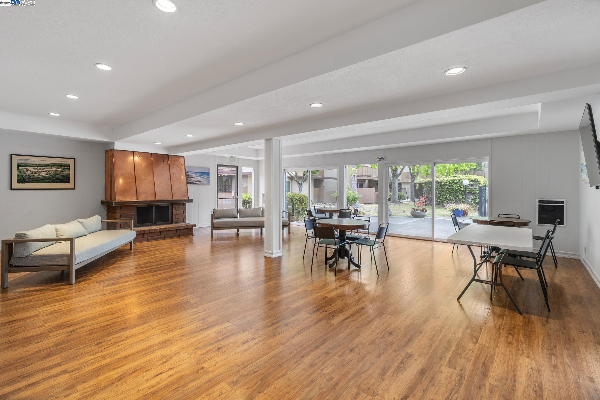 Photo #13: 41118458 Listing: Photo #13