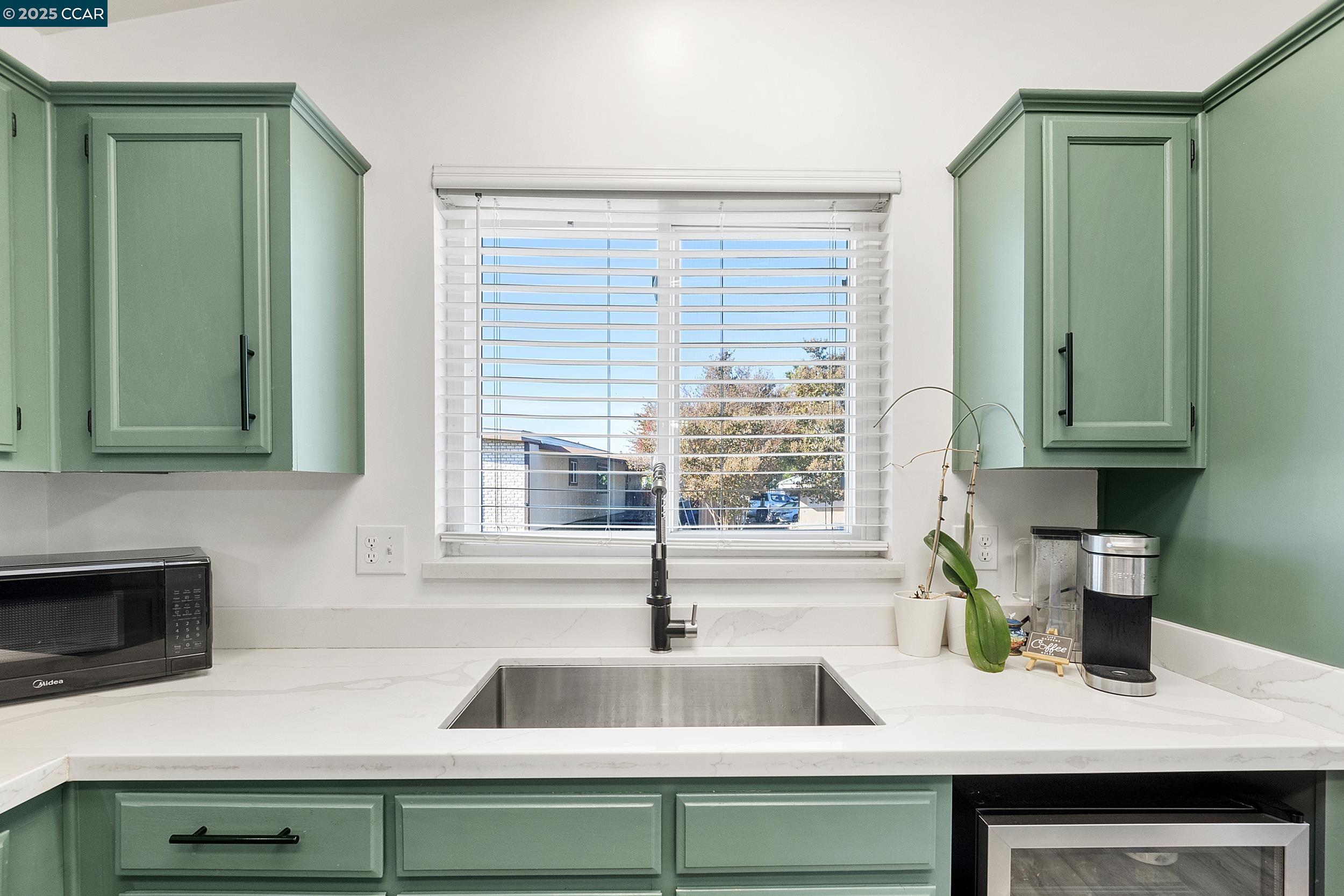 Detail Gallery Image 15 of 41 For 235 Hieber Dr #265,  Pacheco,  CA 94553 - 3 Beds | 2 Baths