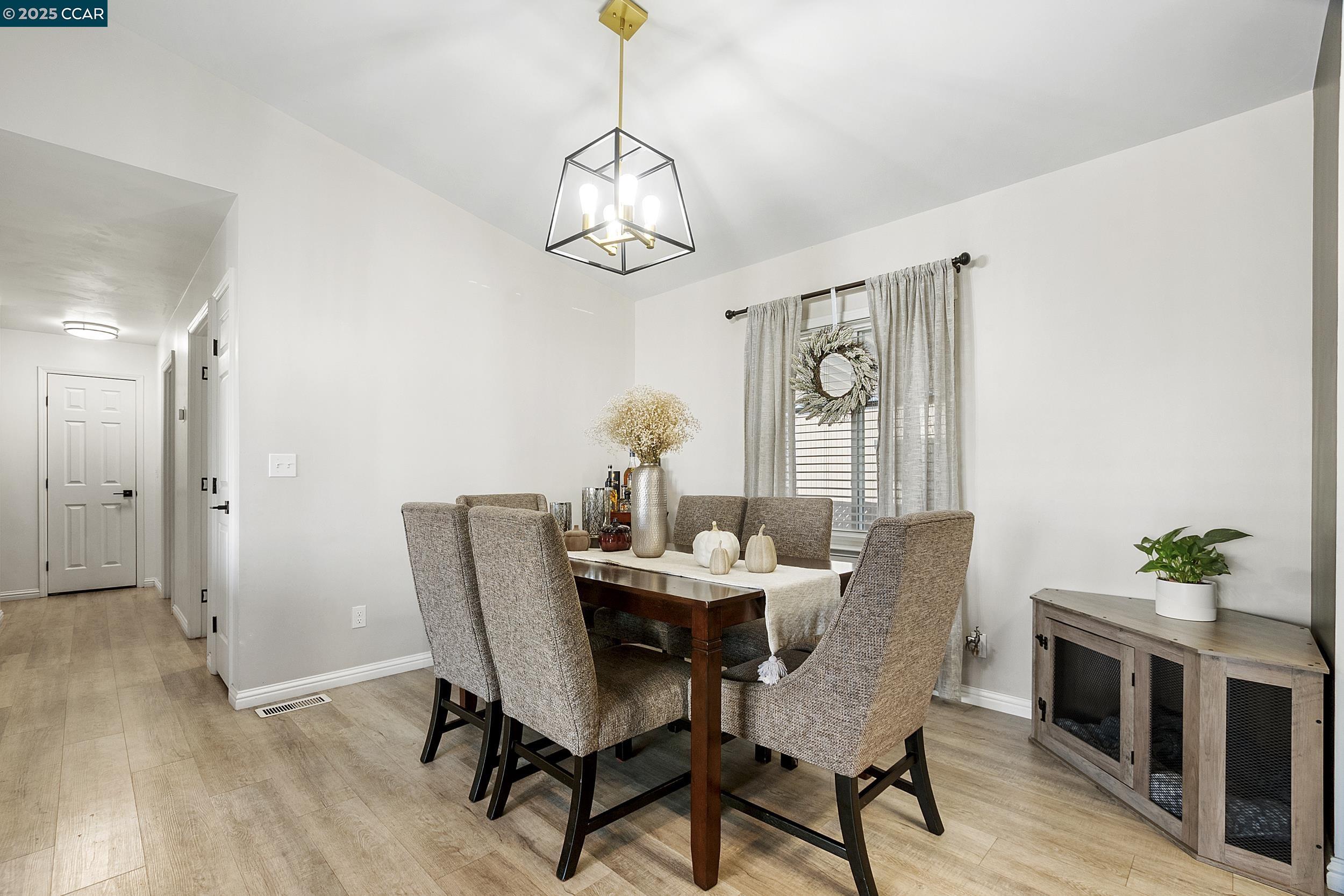 Detail Gallery Image 17 of 41 For 235 Hieber Dr #265,  Pacheco,  CA 94553 - 3 Beds | 2 Baths