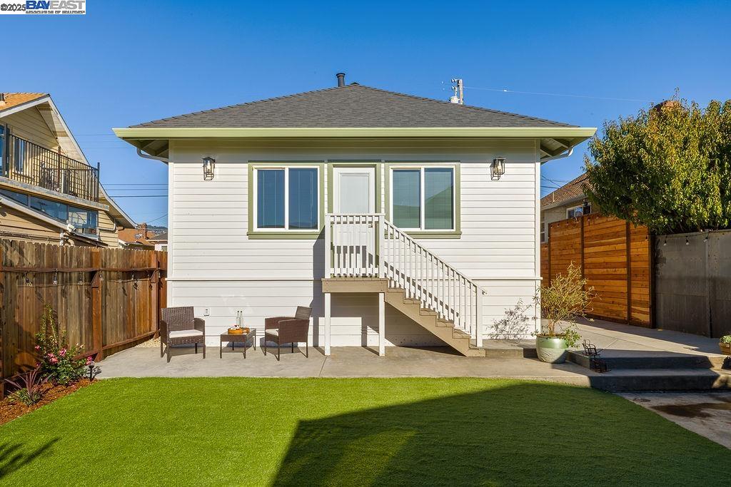 Detail Gallery Image 30 of 37 For 5605 E 16th St, Oakland,  CA 94621 - 2 Beds | 1 Baths